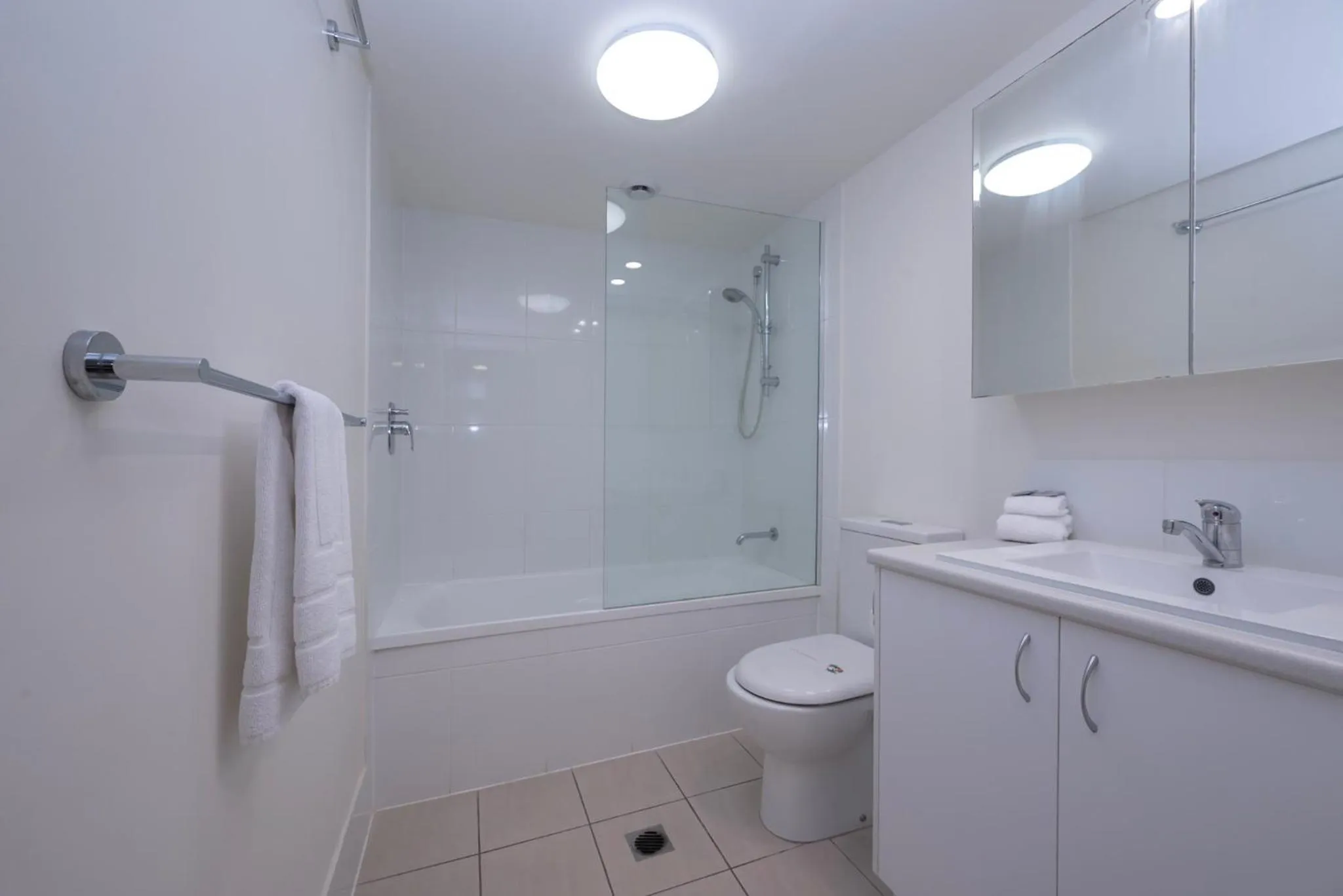 Shower in Endless Summer Resort