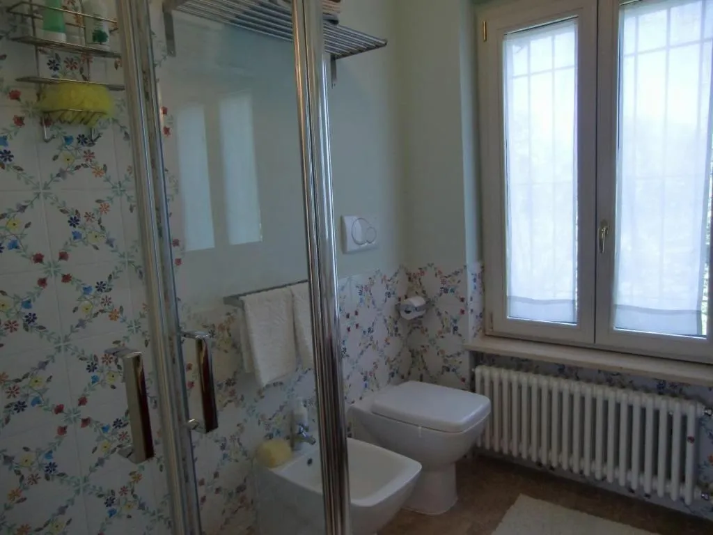 Bathroom in B&B LA VIGNA DI TINA