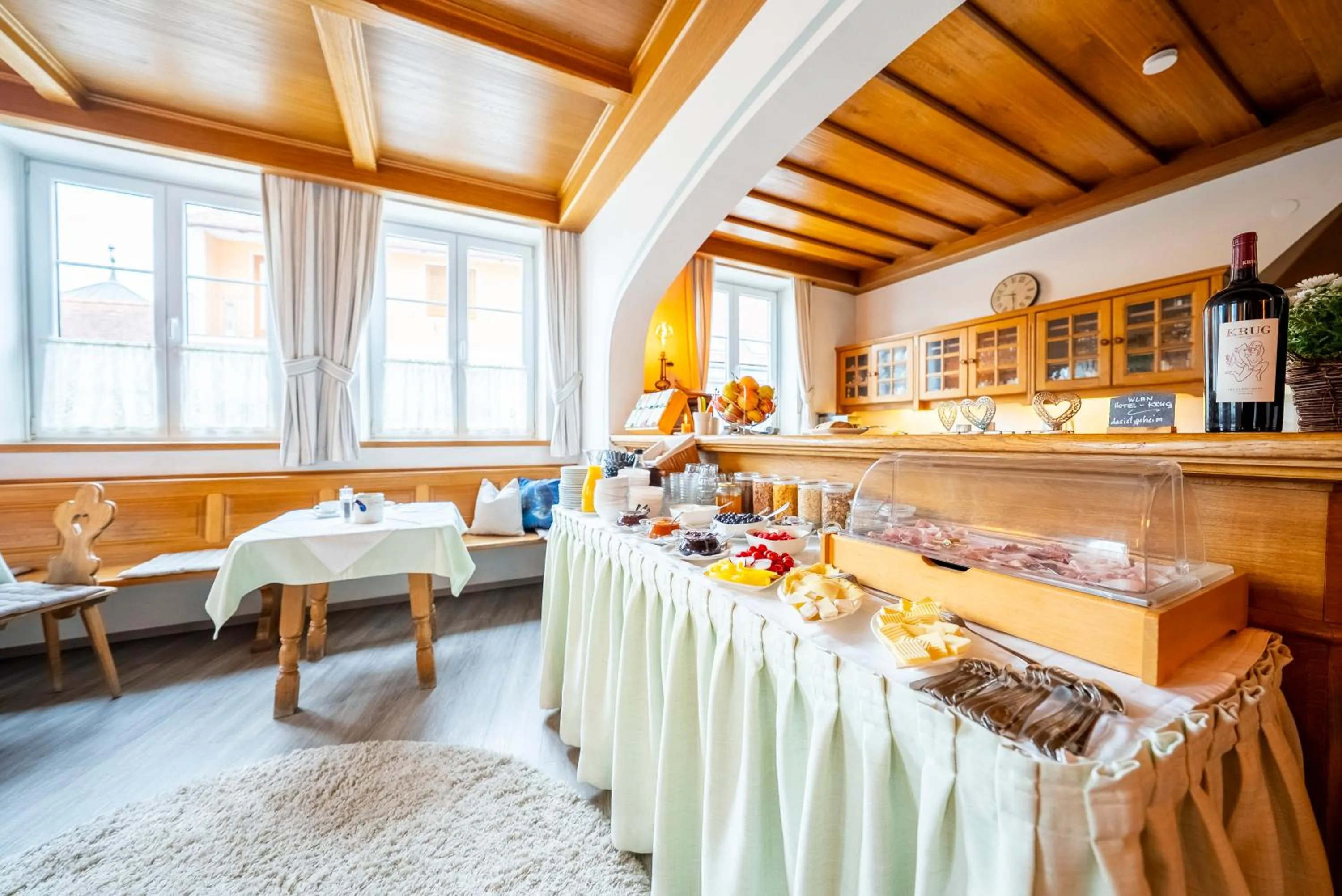 Restaurant/places to eat in Hotel Krug