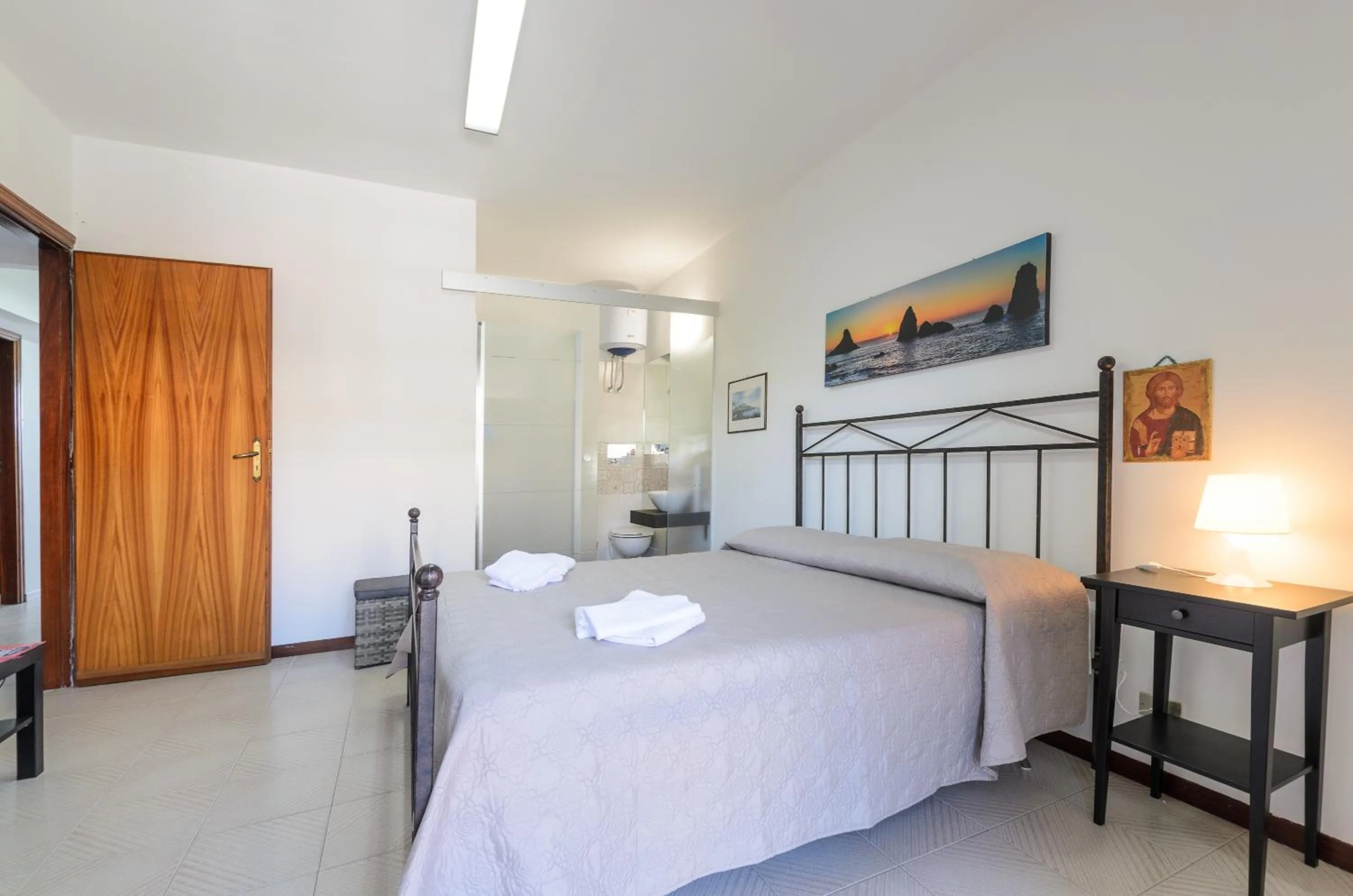 Bed in Marina D'Agrò Residence