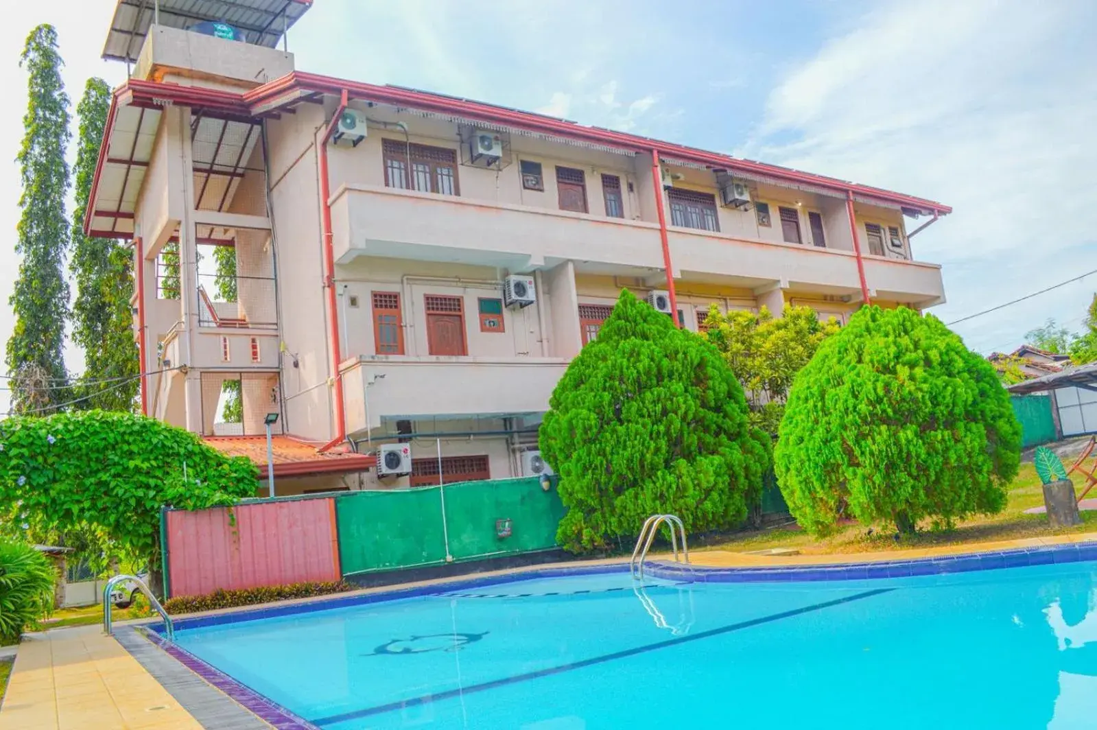 One-Bedroom Apartment in Airport Green View Hotel Katunayake One-Bedroom Apartment in Airport Green View Hotel Katunayake