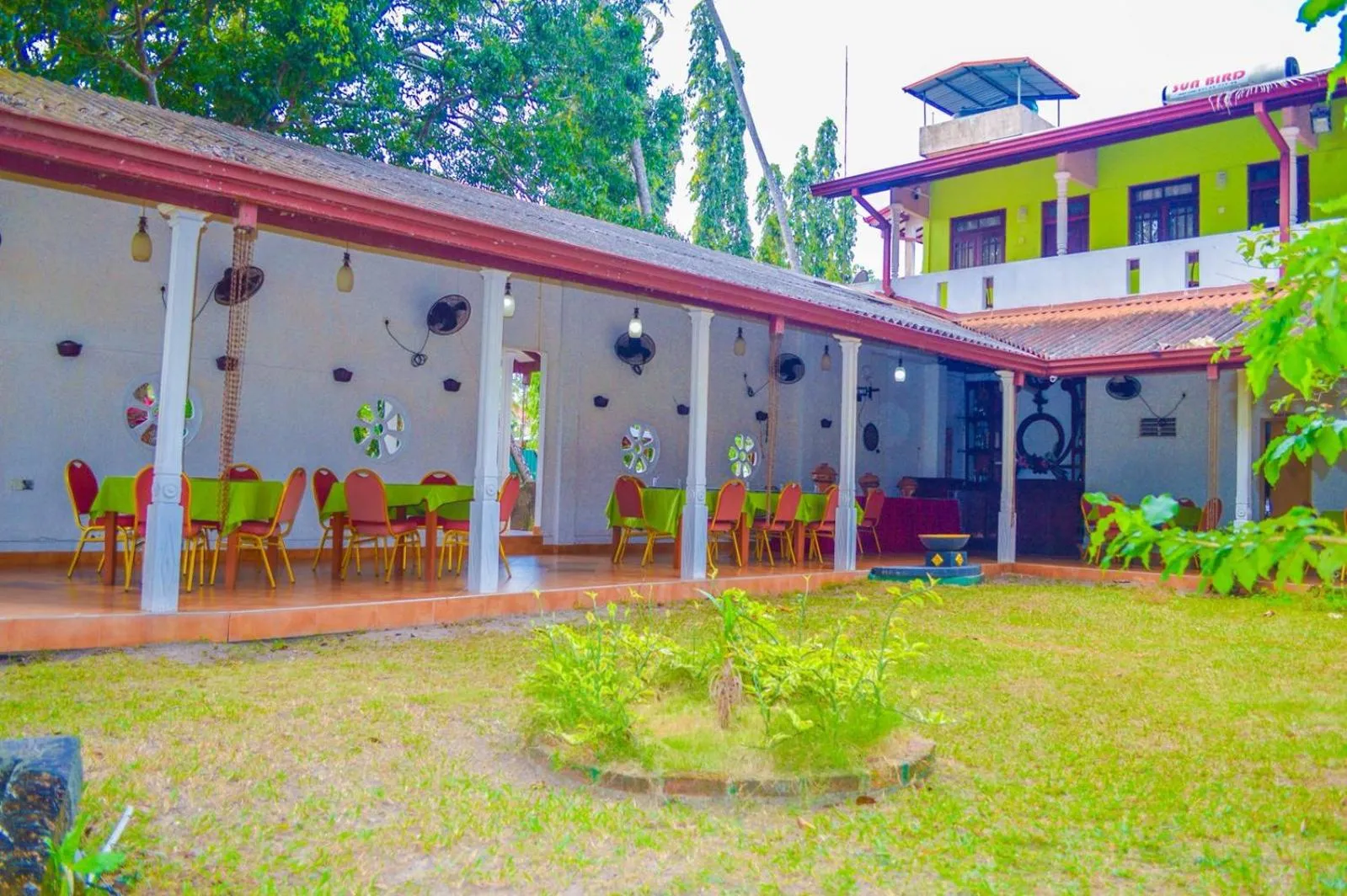 Property building in Airport Green View Hotel Katunayake