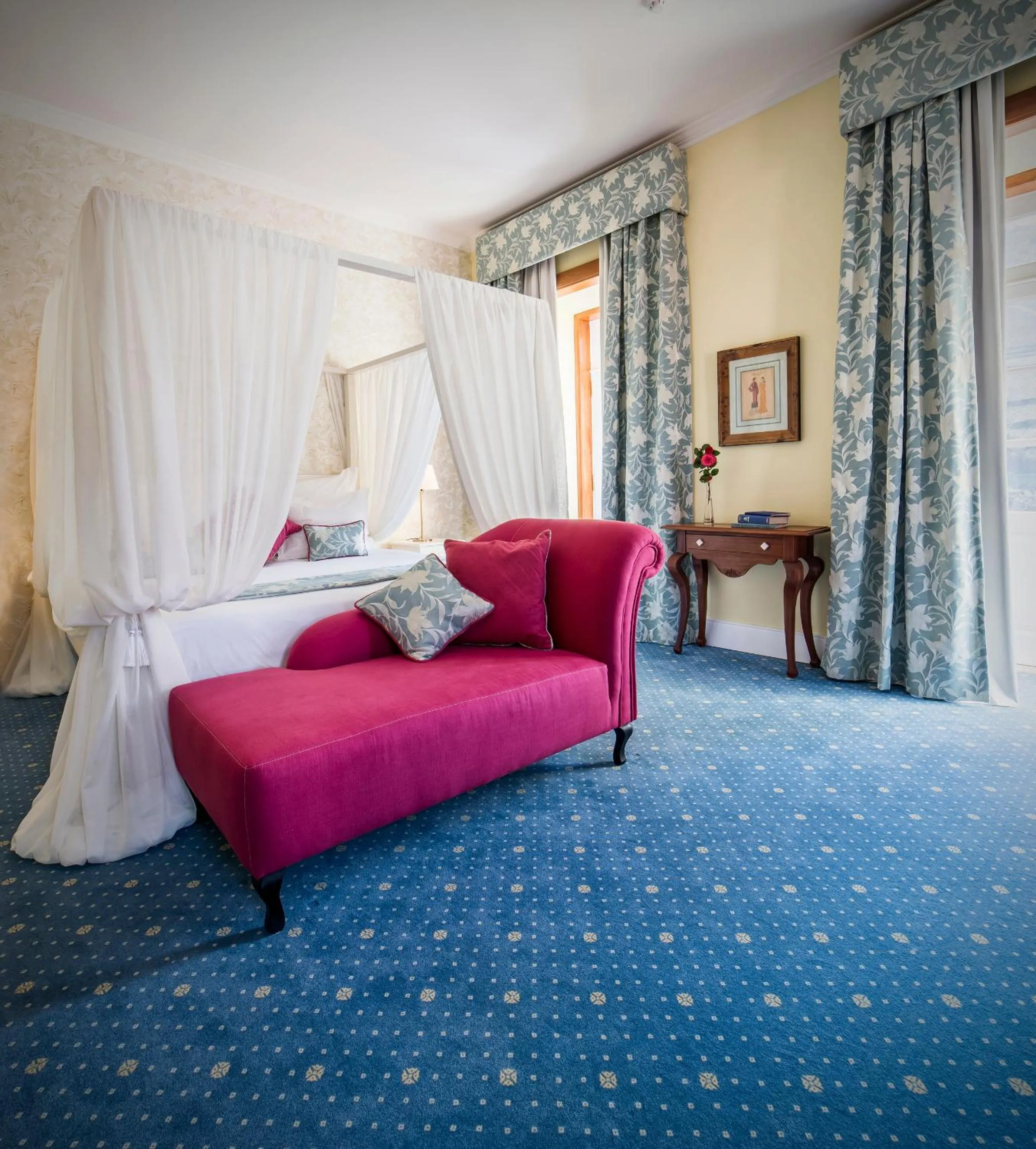 Bedroom, Bed in The Vintage House - Douro