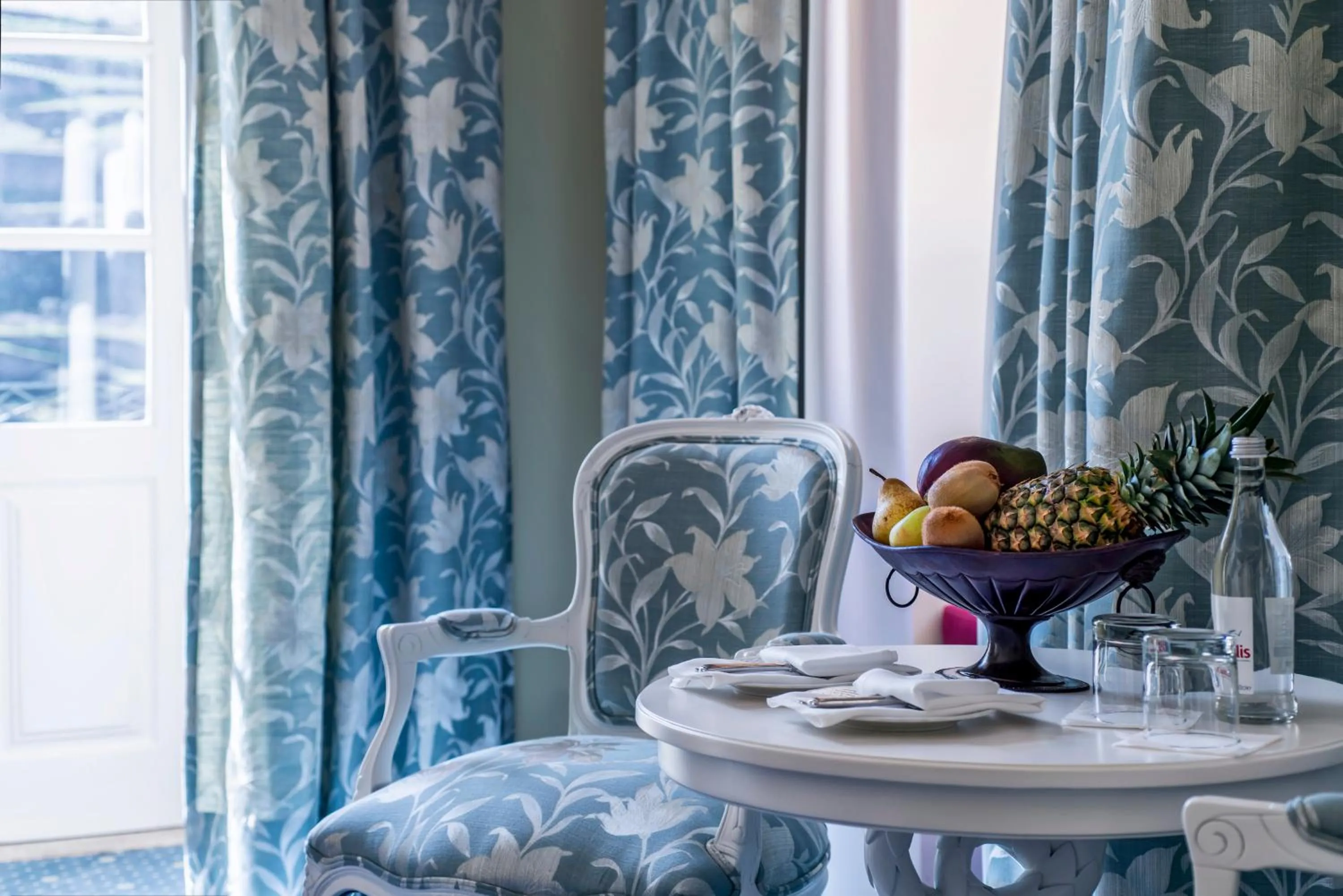 Seating area in The Vintage House - Douro