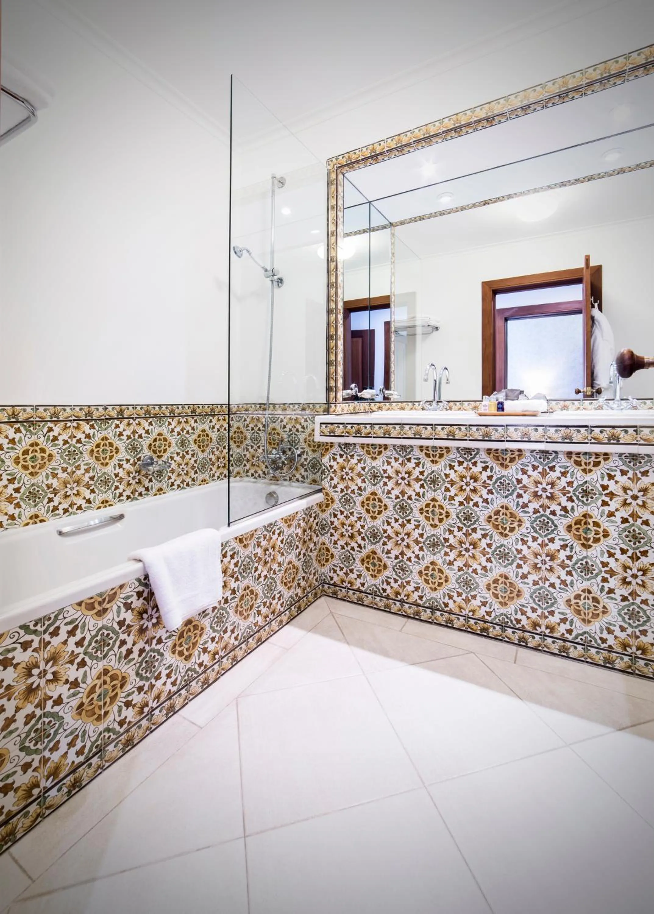 Bathroom in The Vintage House - Douro