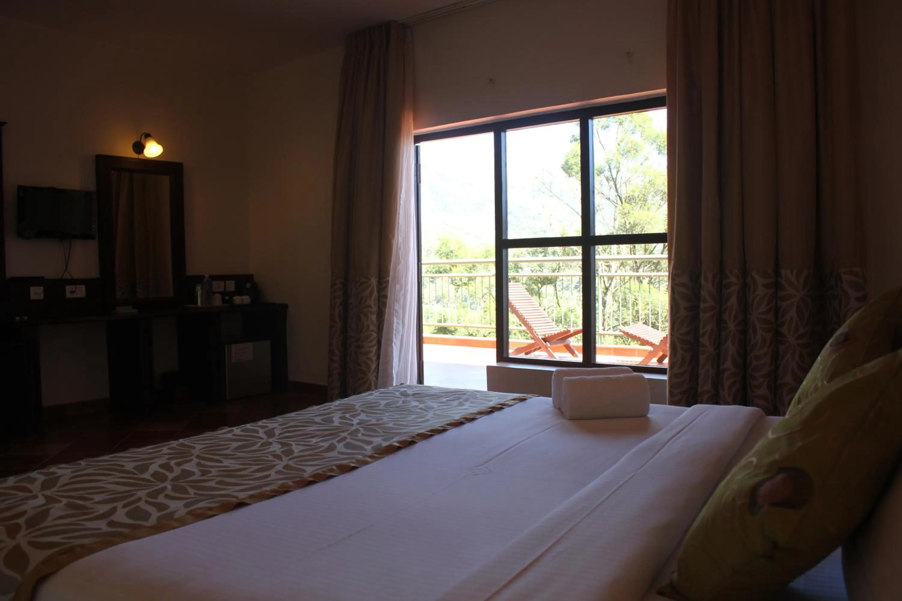 Bedroom, Bed in Ayur County Resort