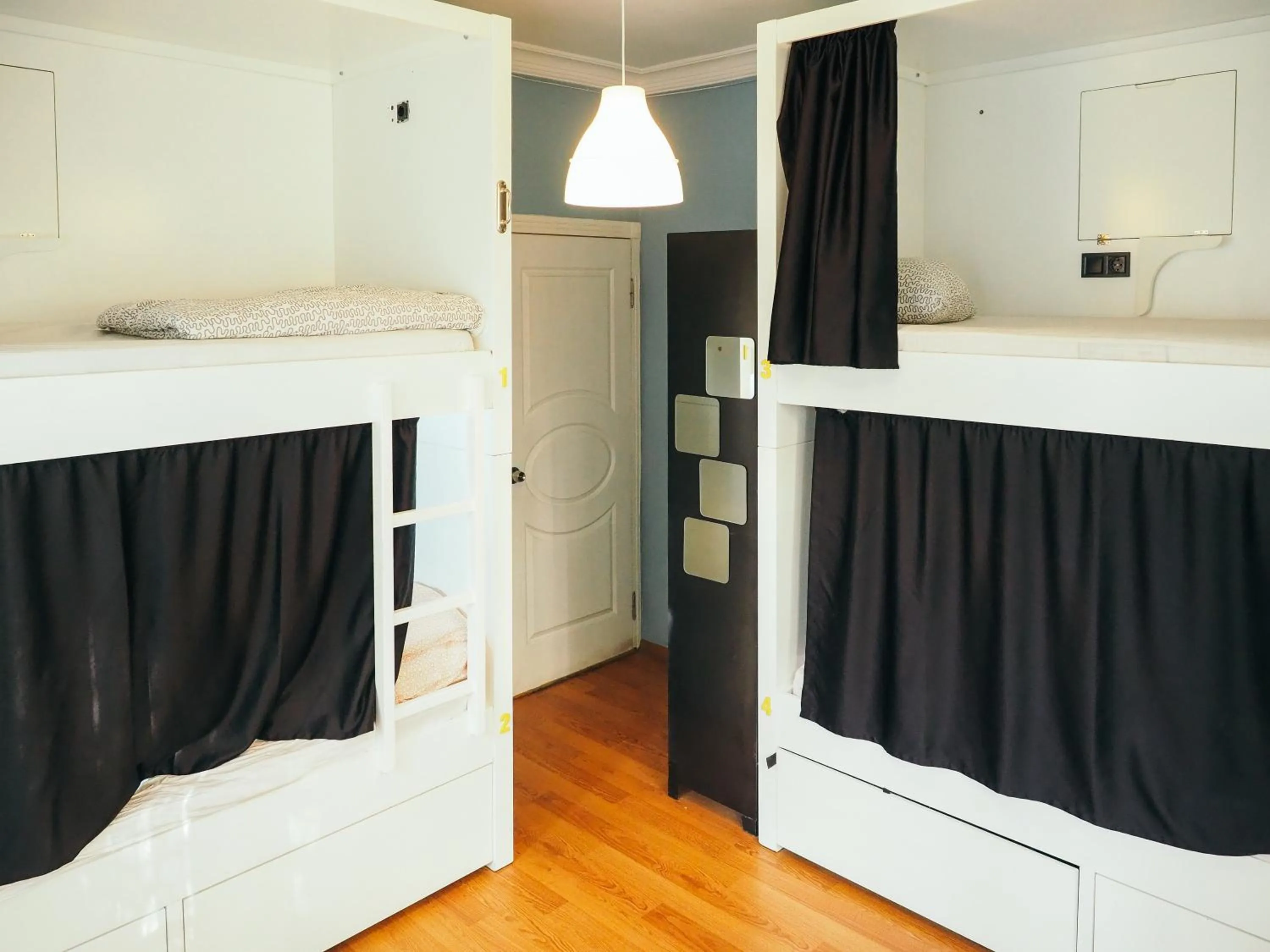 bunk bed, Bed in Deeps Hostel Ankara