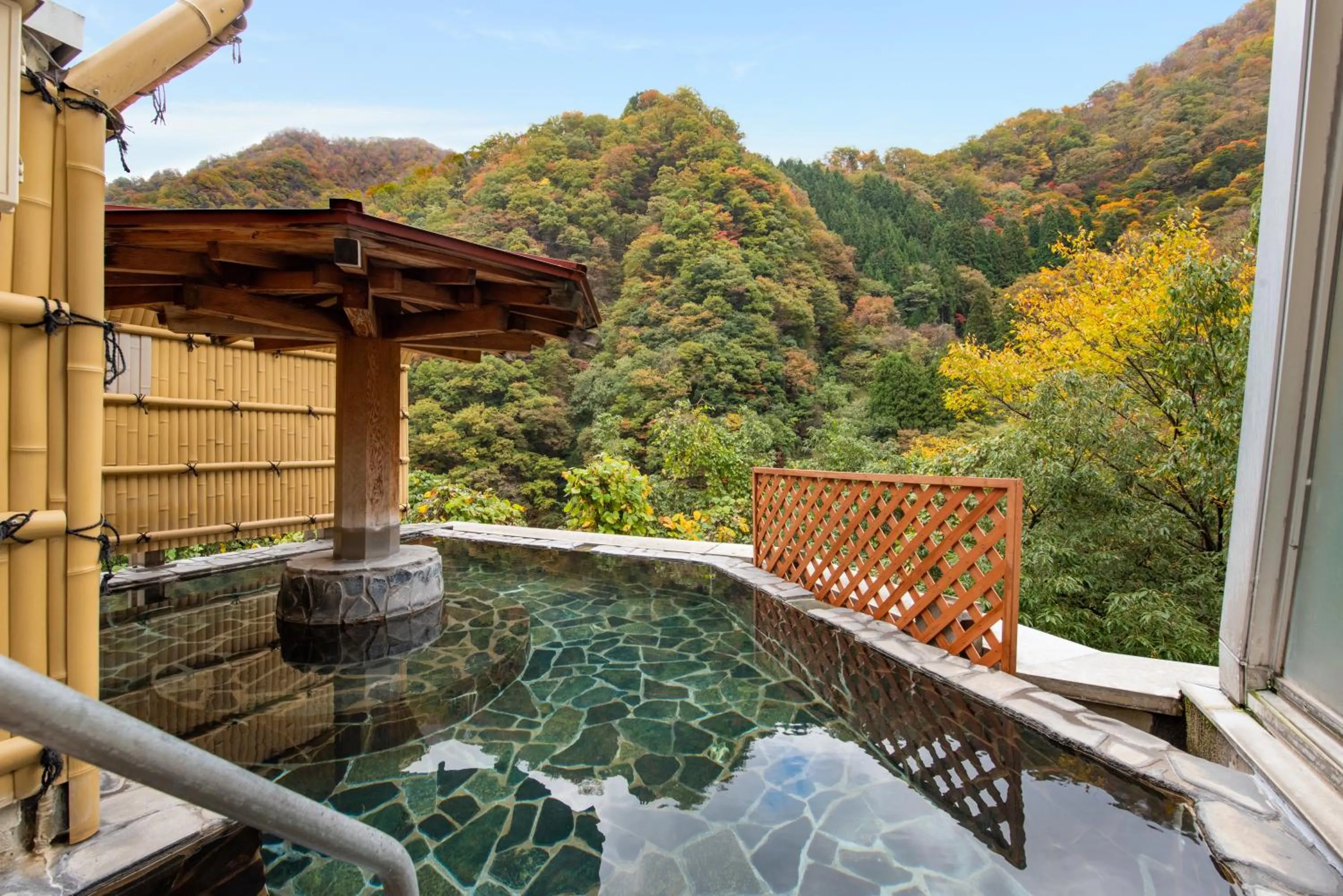 Natural landscape in Hotel Kurobe