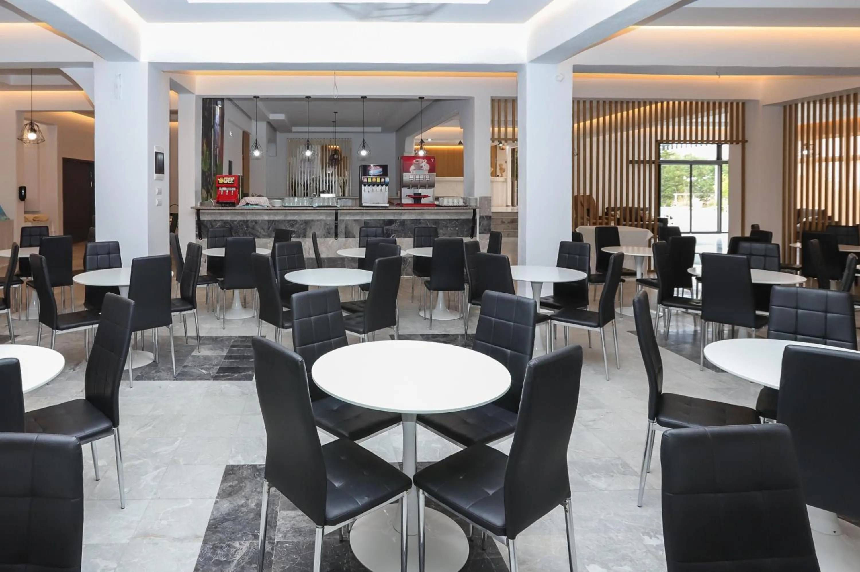 Restaurant/places to eat in BELVITA Hotel