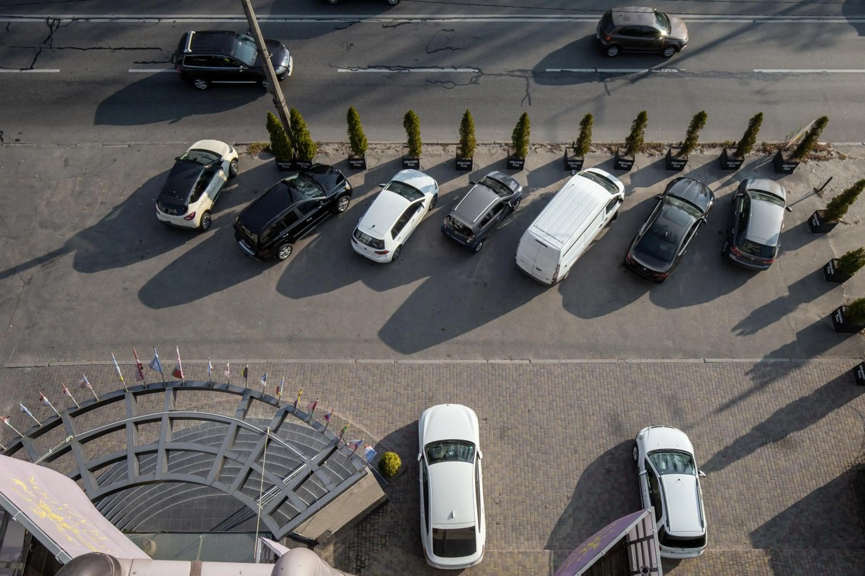 Parking in Ambassador Plaza