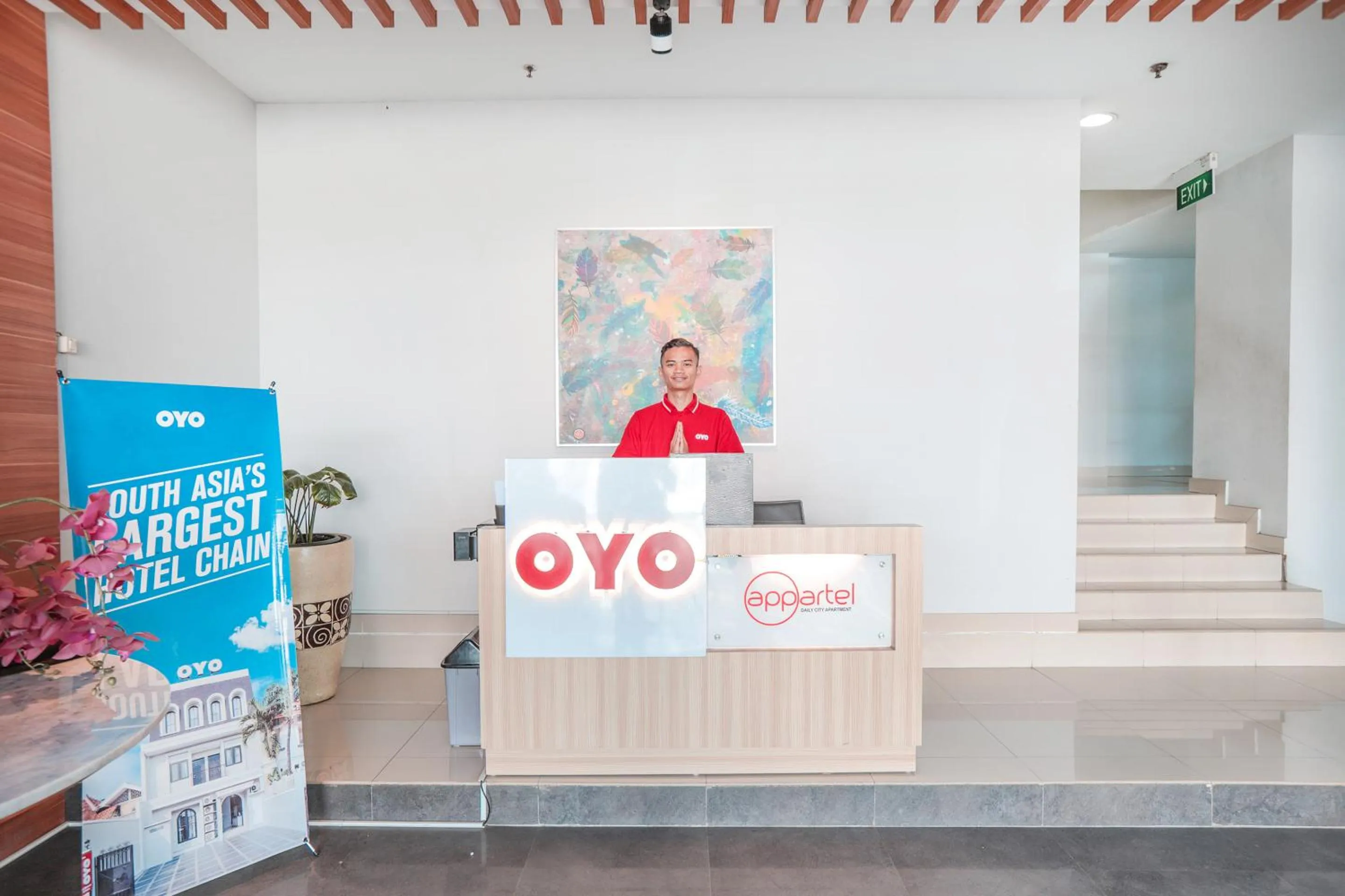 Lobby or reception in OYO  Flagship 755 Appartel Grand Dhika City