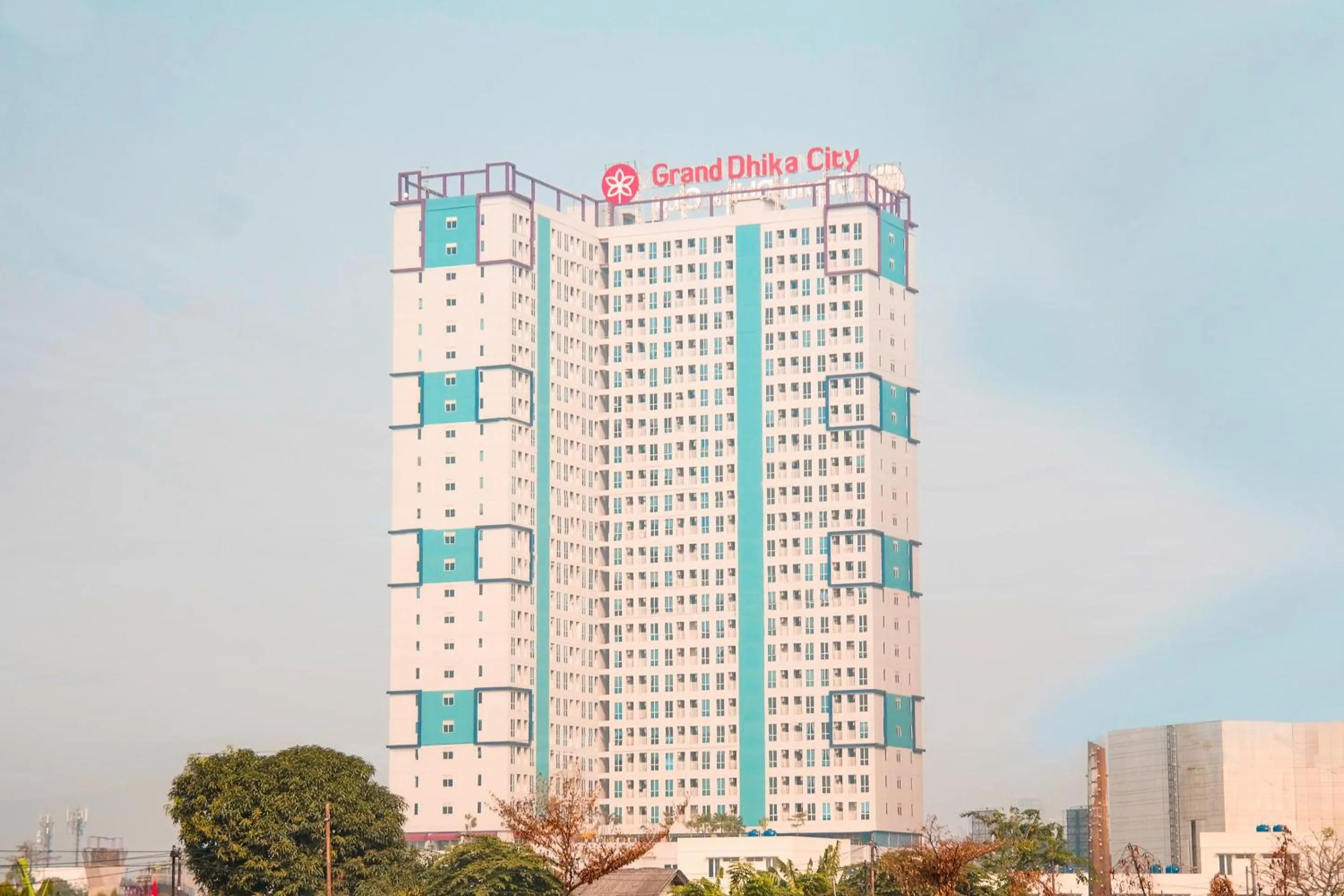 Property building in OYO  Flagship 755 Appartel Grand Dhika City