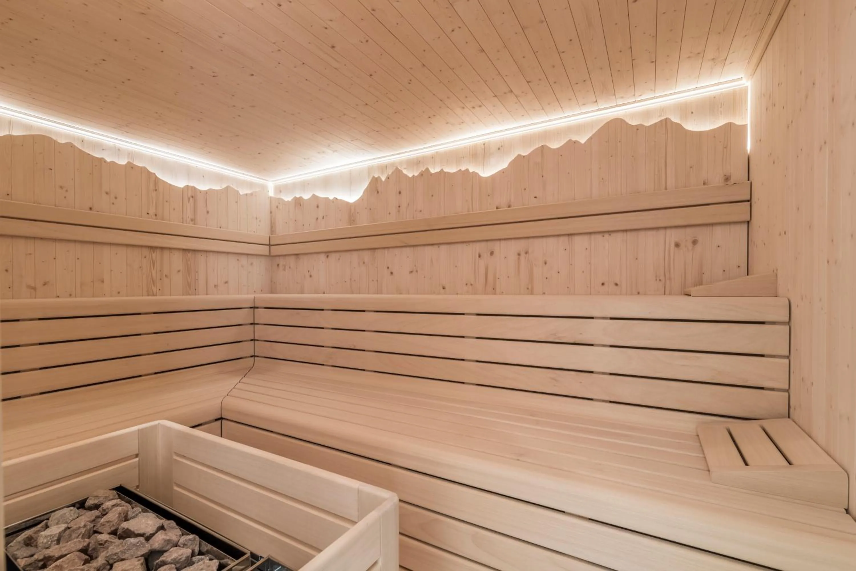 Sauna in Tonzhaus Hotel