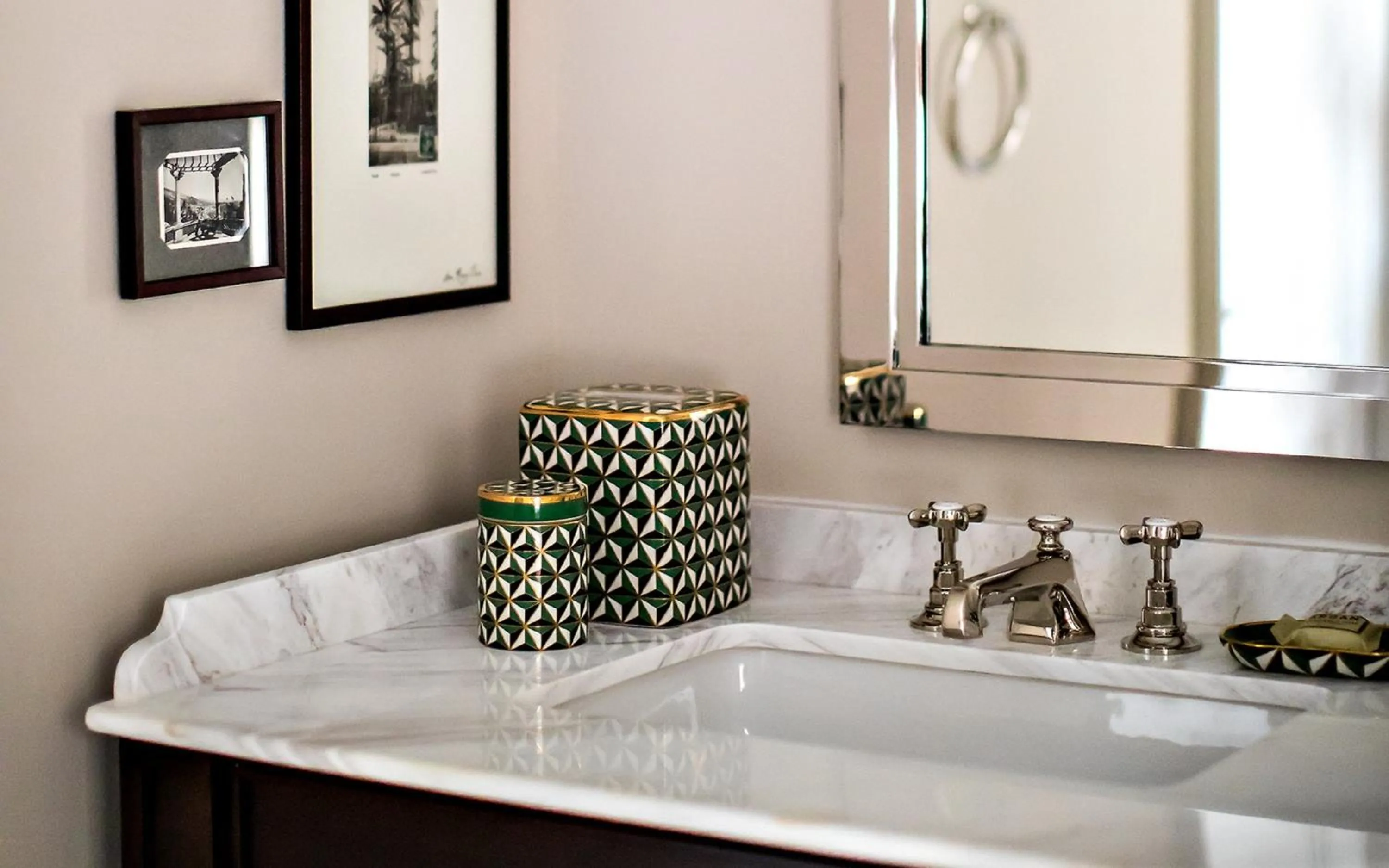 Bathroom in NoMad Las Vegas