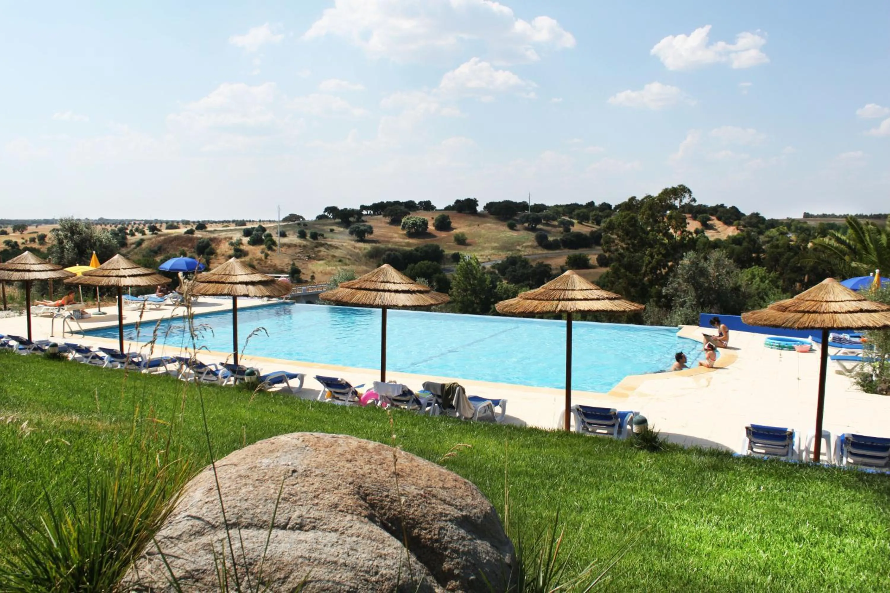 Summer in Hotel O Gato - Edificio Standard