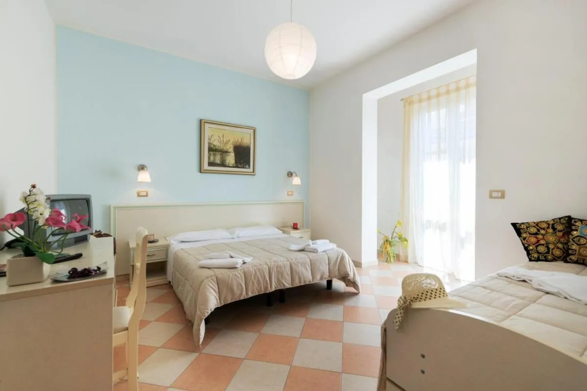 Photo of the whole room, Bed in Hotel Bruna