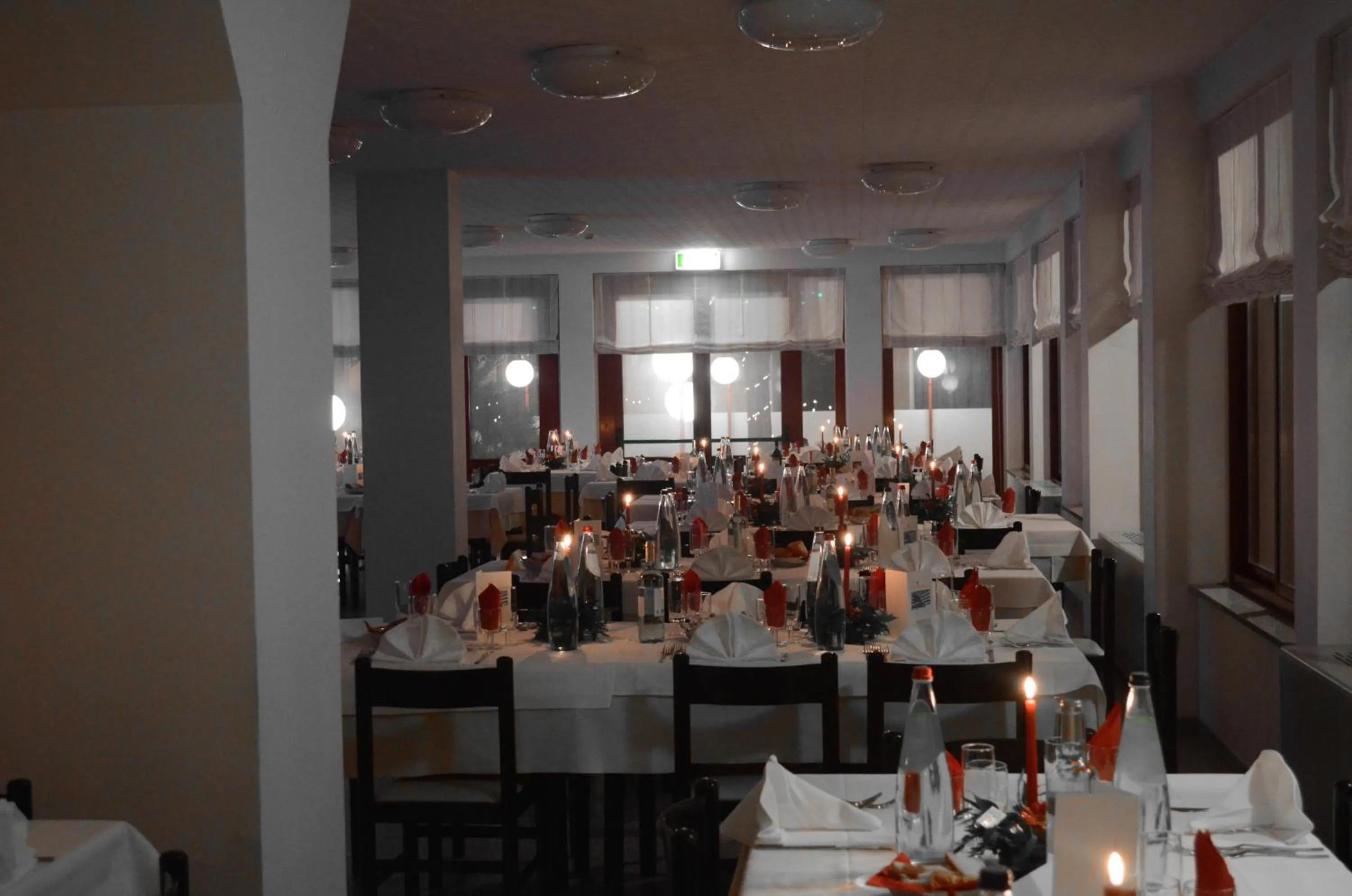 Restaurant/places to eat in Hotel Palmarosa