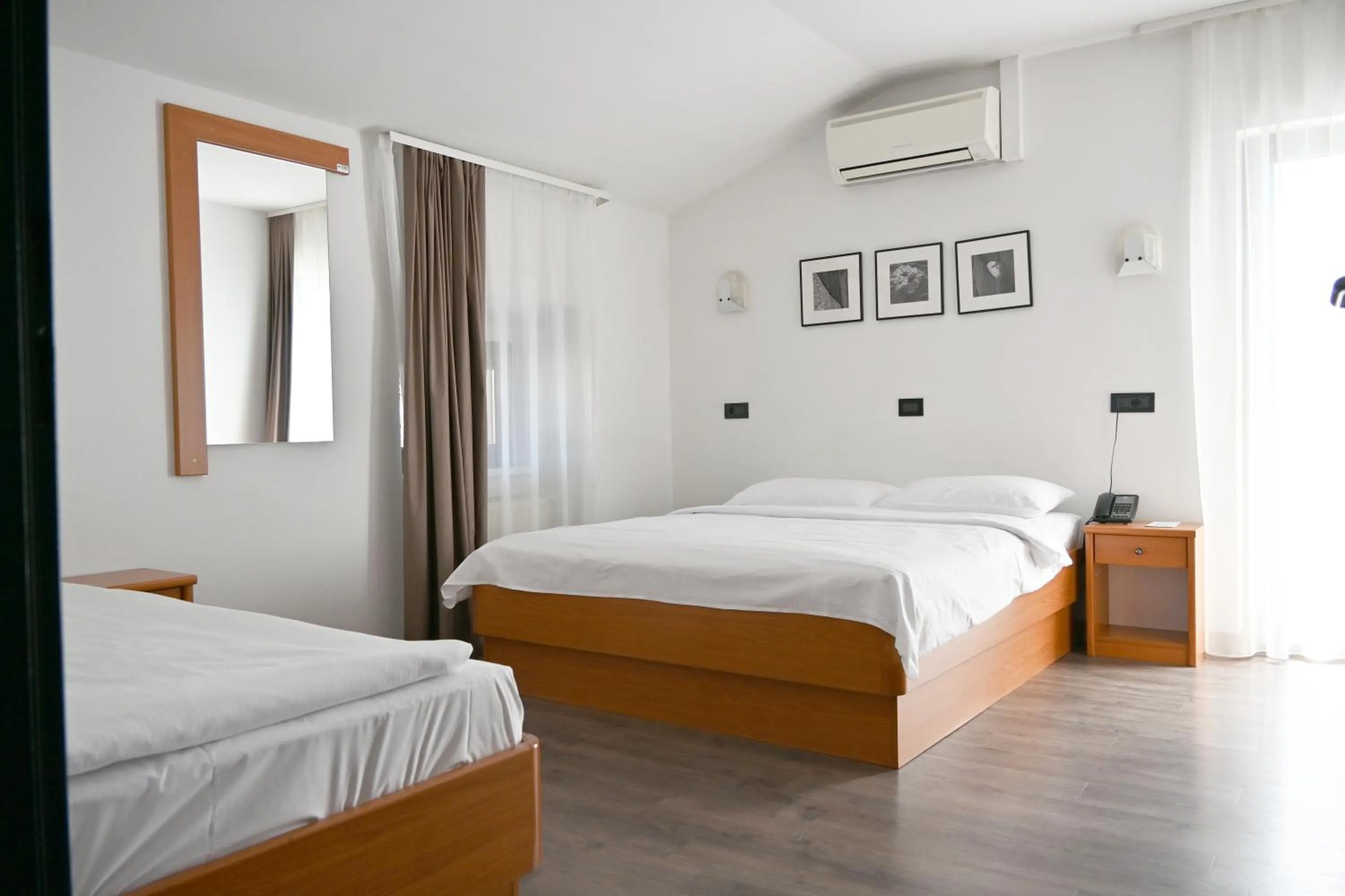 Bed in Sabotin, Hotel & Restaurant