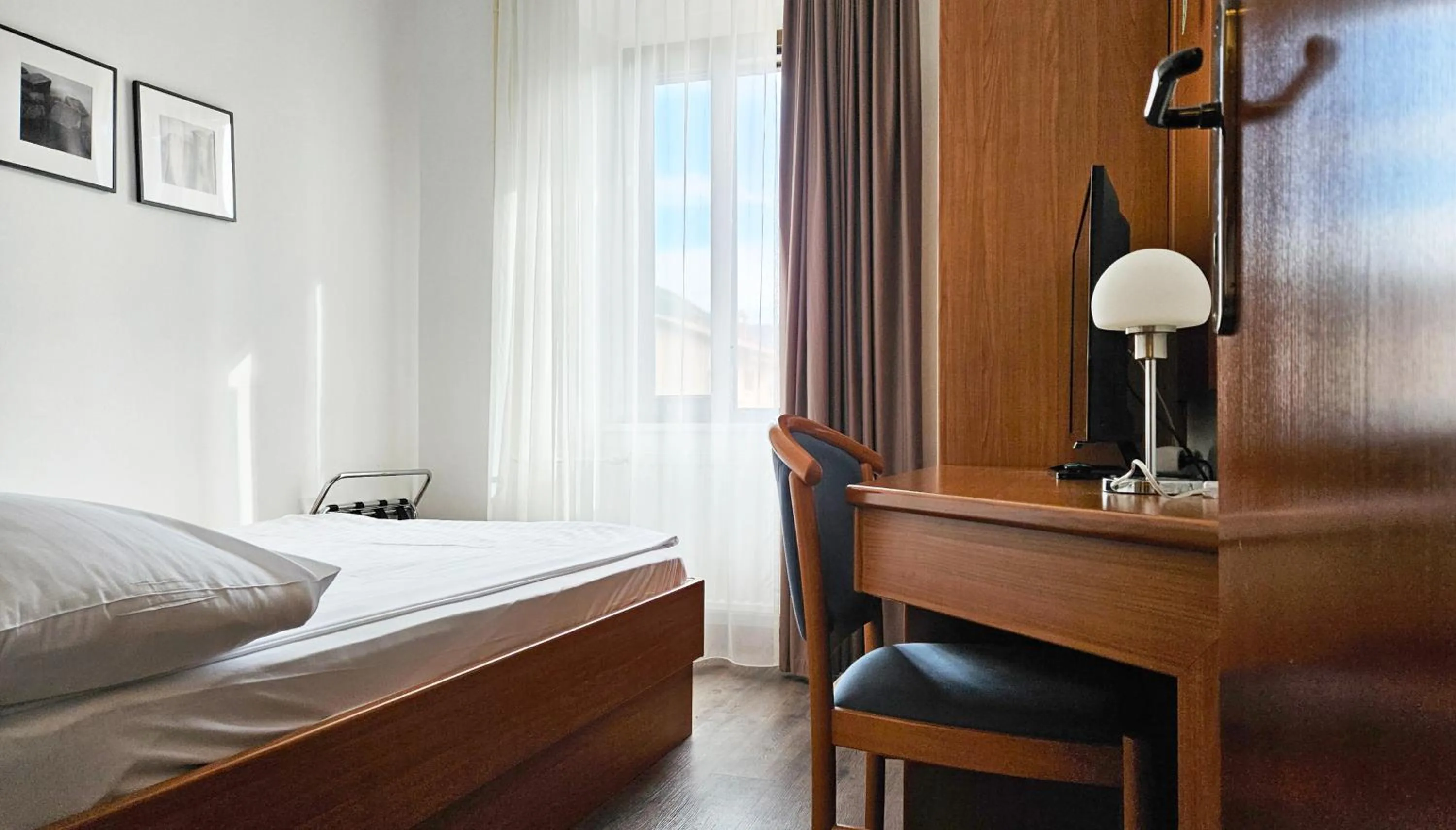 Bed in Sabotin, Hotel & Restaurant