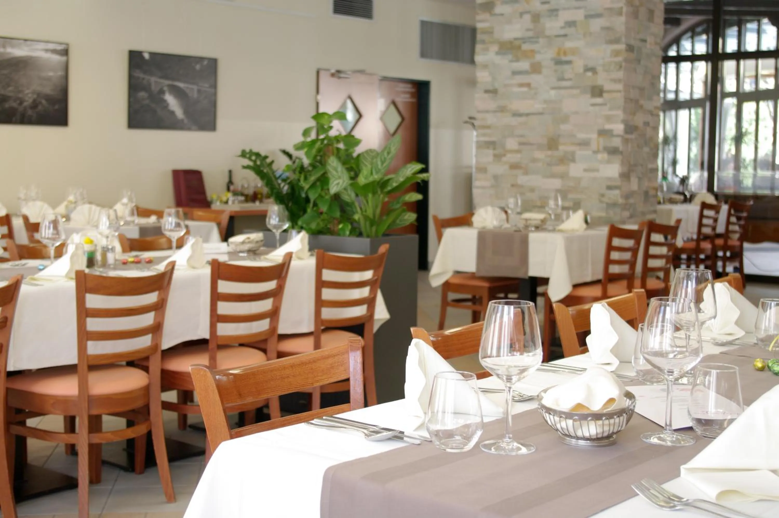 Restaurant/places to eat in Sabotin, Hotel & Restaurant
