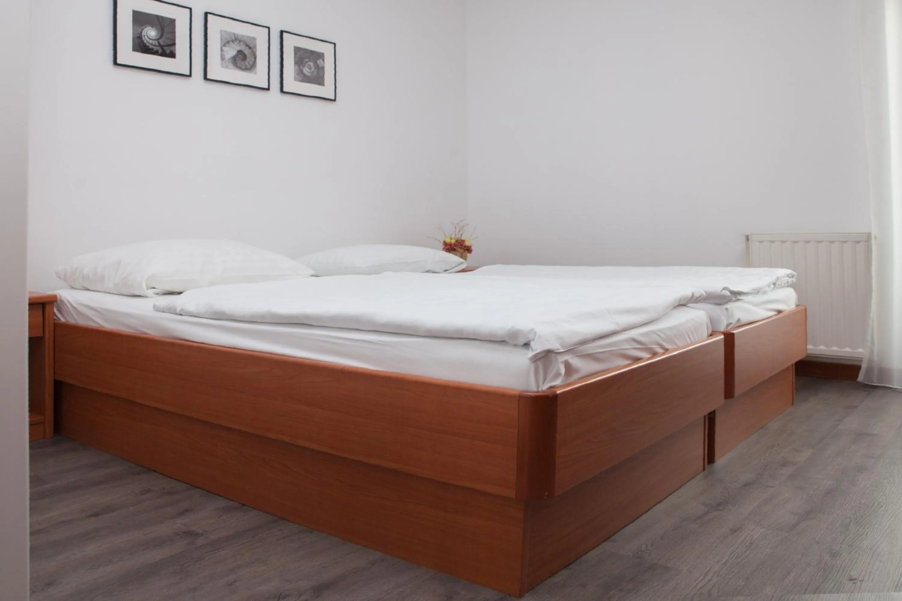 Bed in Sabotin, Hotel & Restaurant