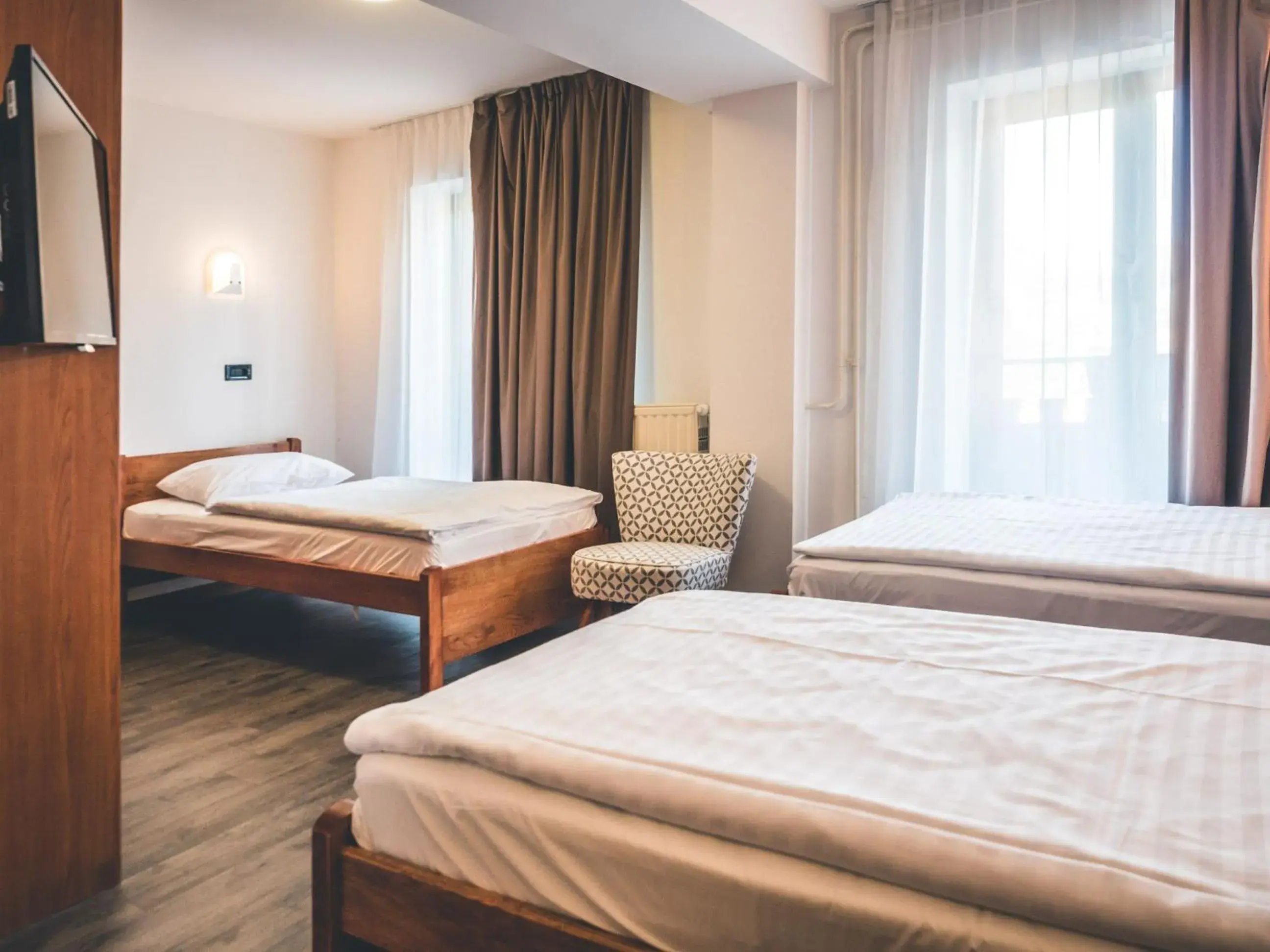 Triple Room in Sabotin, Hotel & Restaurant Triple Room in Sabotin, Hotel & Restaurant