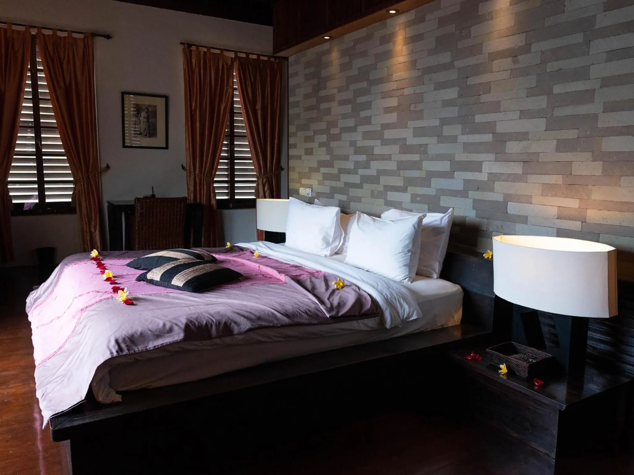 Bed in Majapahit Beach Villas by Nakula