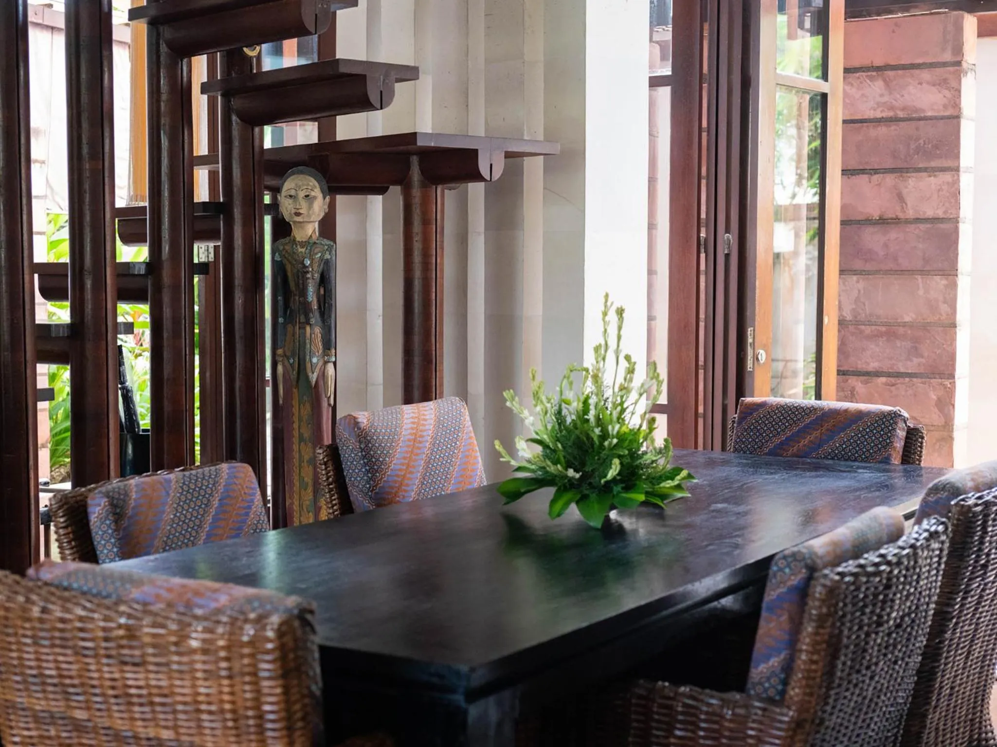 Decorative detail in Majapahit Beach Villas by Nakula