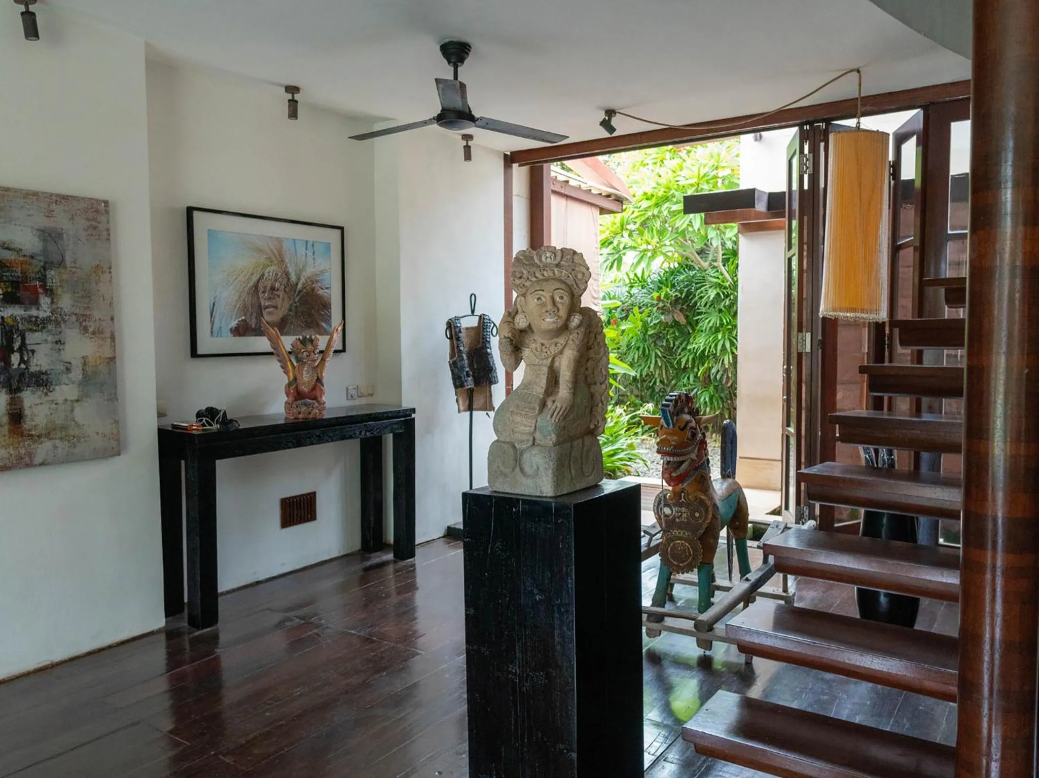 Living room in Majapahit Beach Villas by Nakula