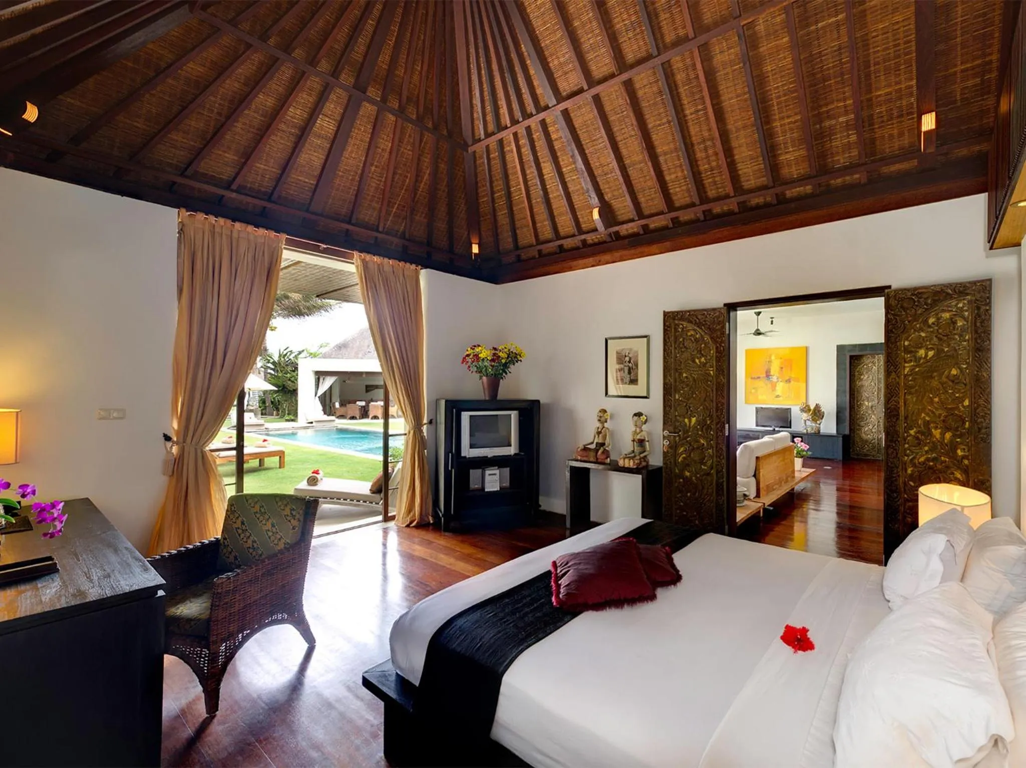 Bed in Majapahit Beach Villas by Nakula