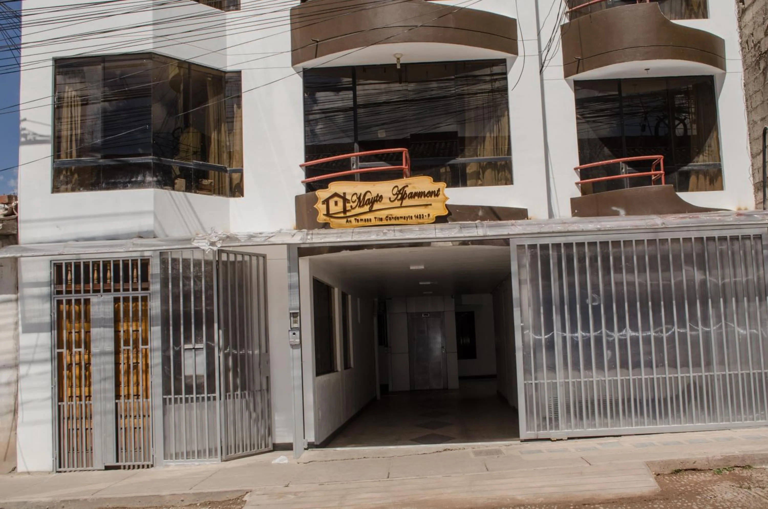 Property building in Mayte Apartment