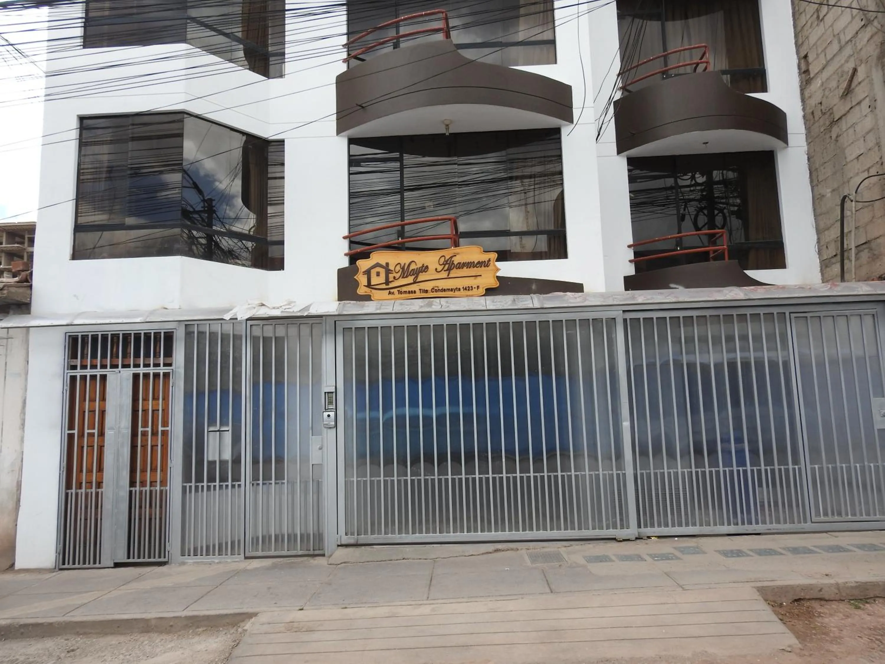 Facade/entrance in Mayte Apartment