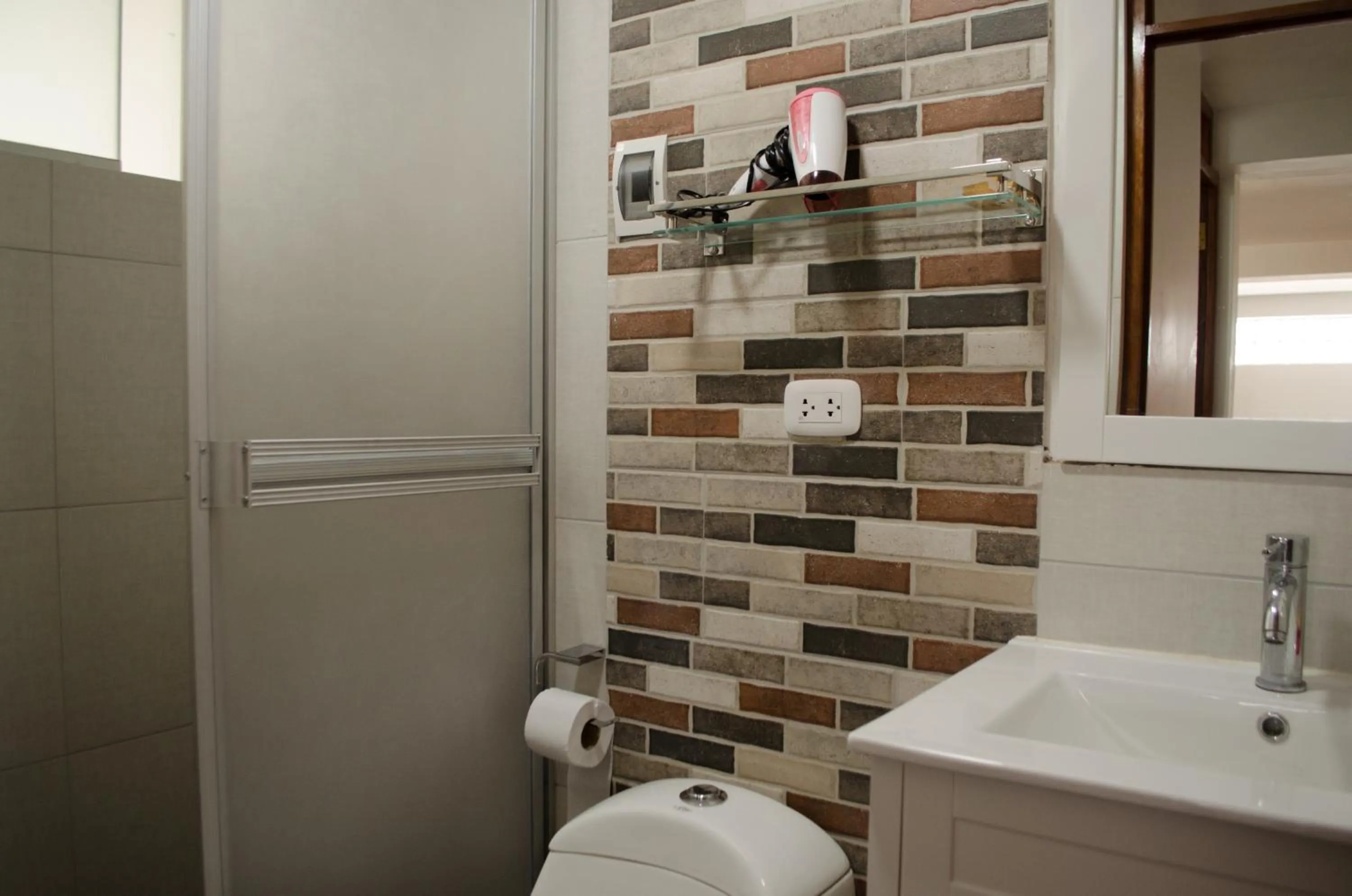 Bathroom in Mayte Apartment