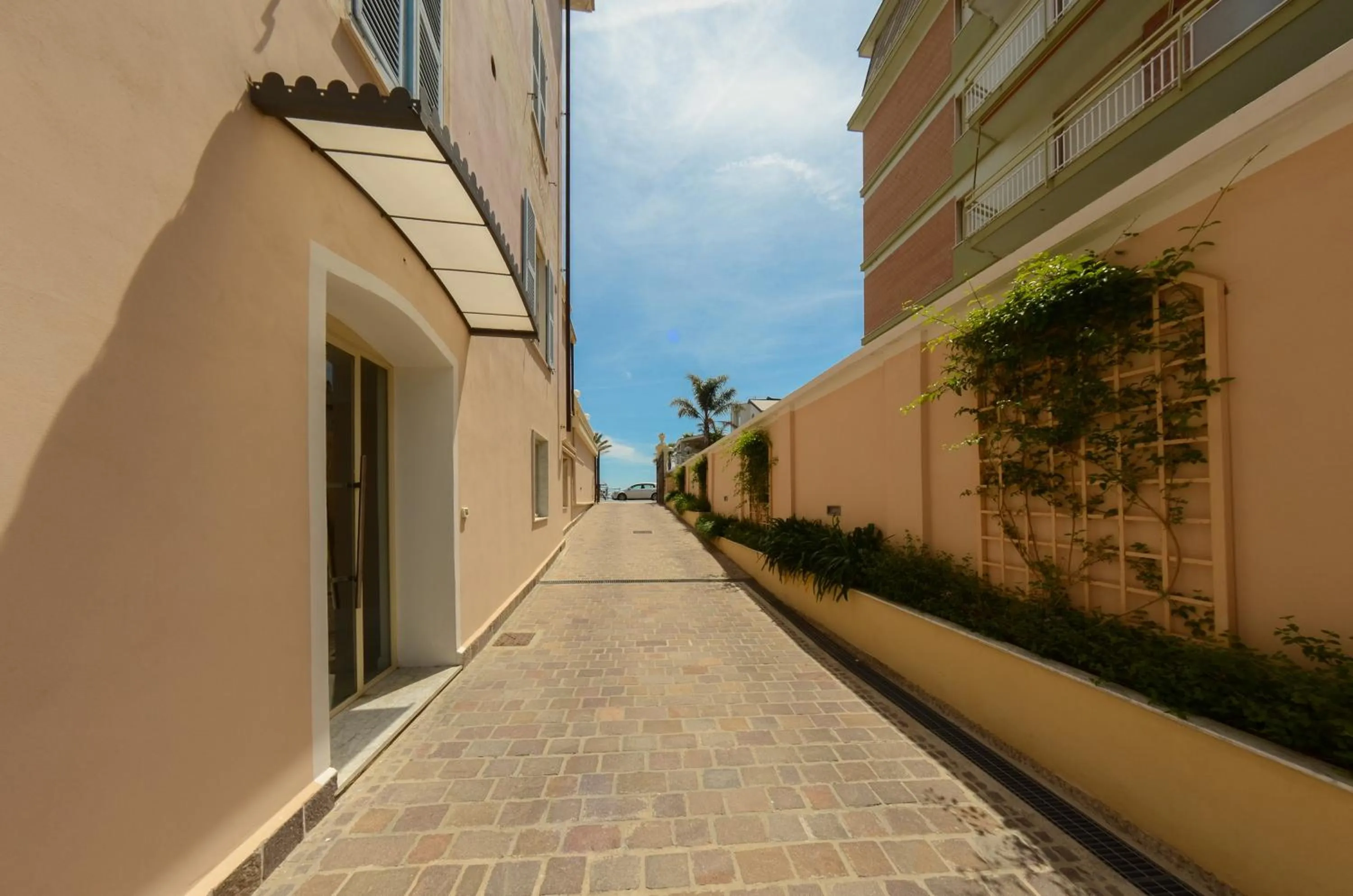 Area and facilities in Hotel De La Plage