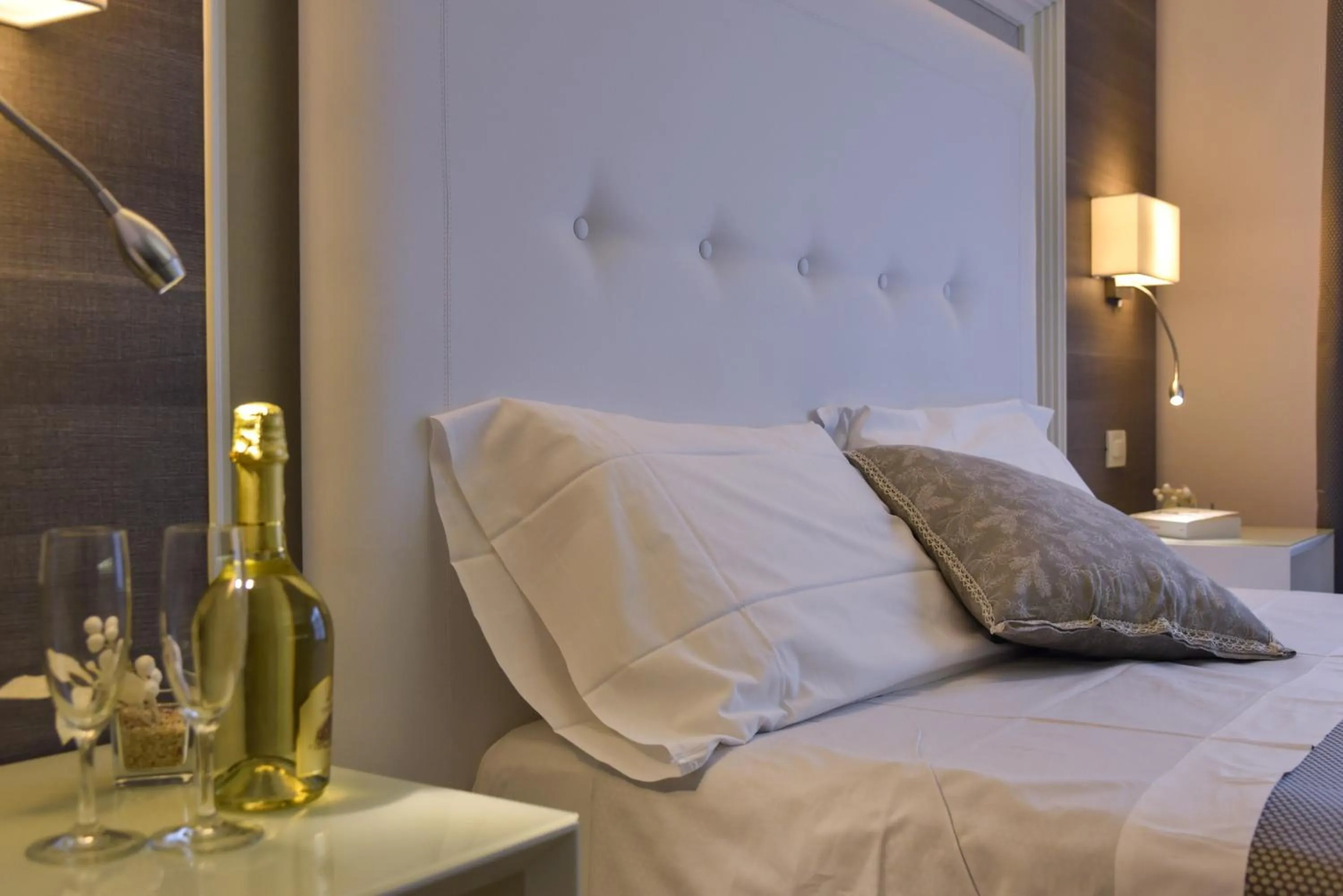 Decorative detail, Bed in Hotel Crystal