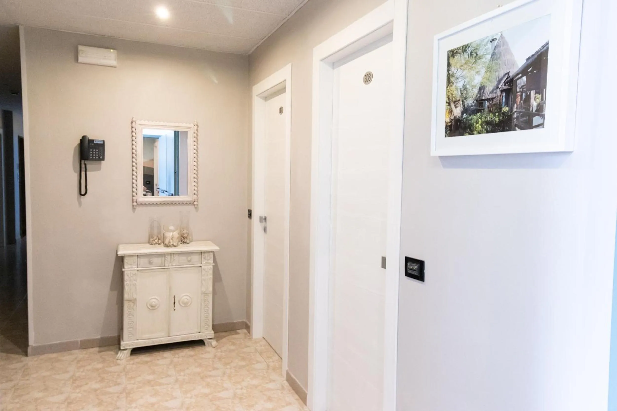 Decorative detail in Hotel Crystal