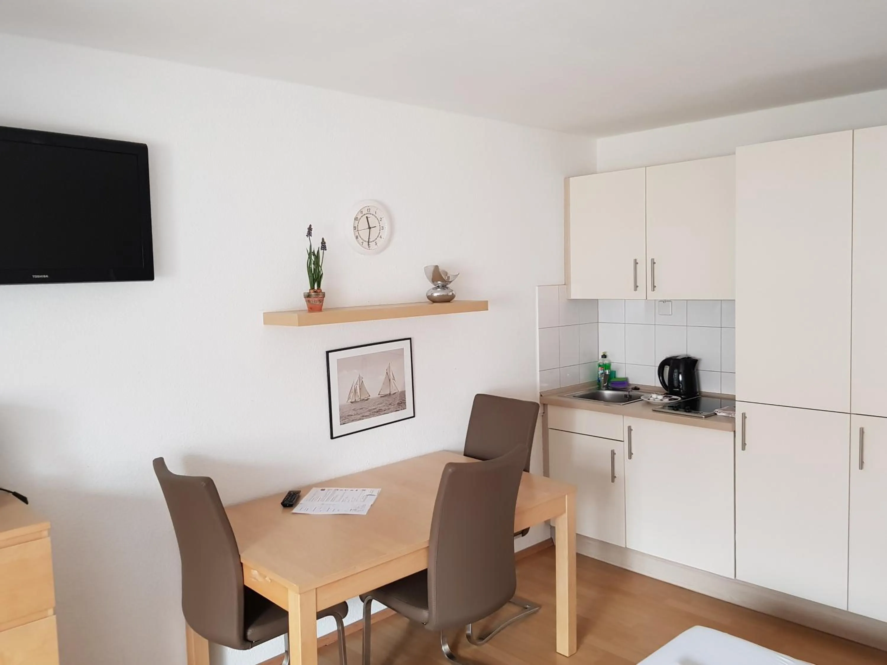 Kitchen or kitchenette in Apartments Jahnstraße