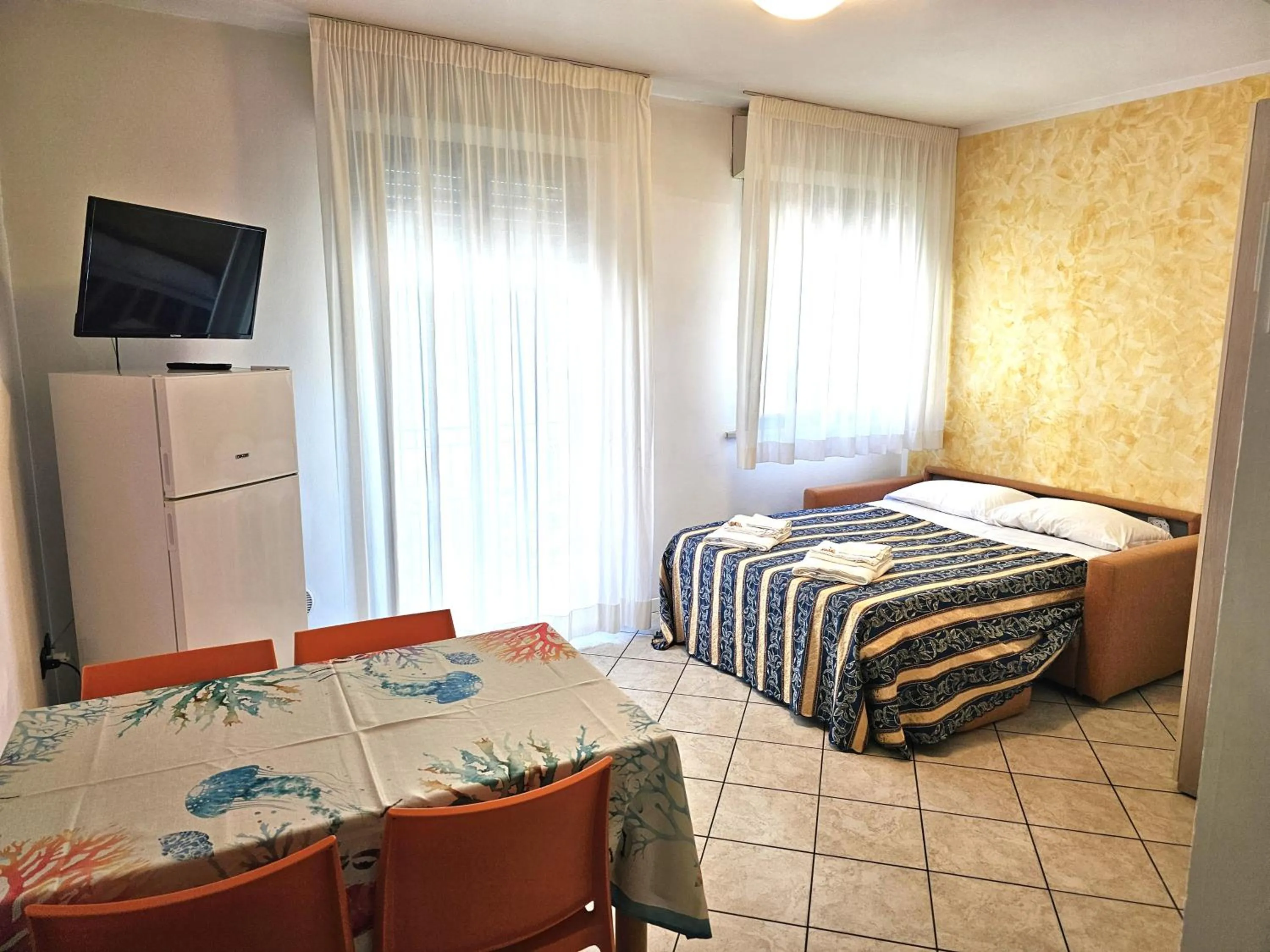 Living room, Bed in Residence Millennium