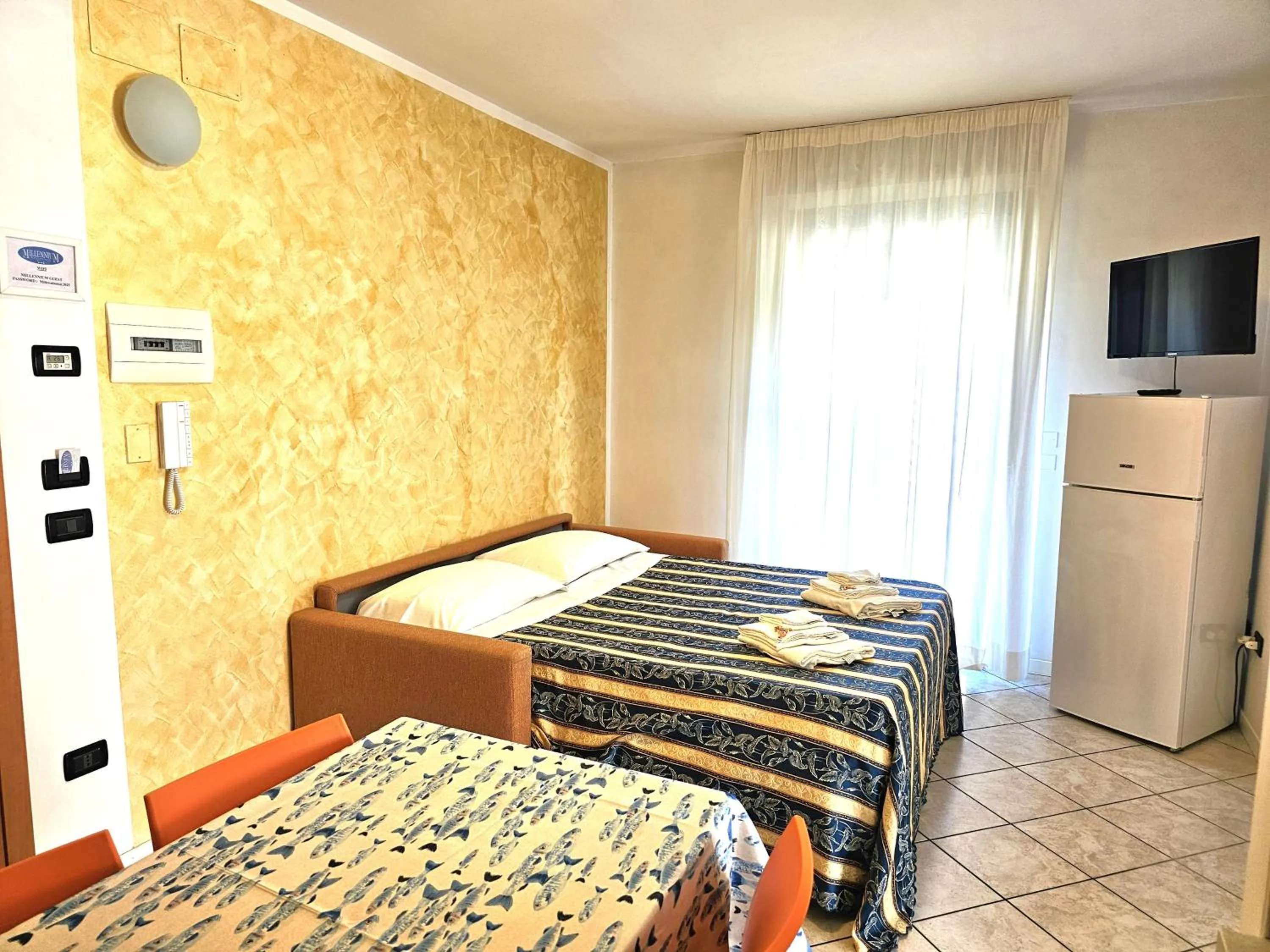 Living room, Bed in Residence Millennium