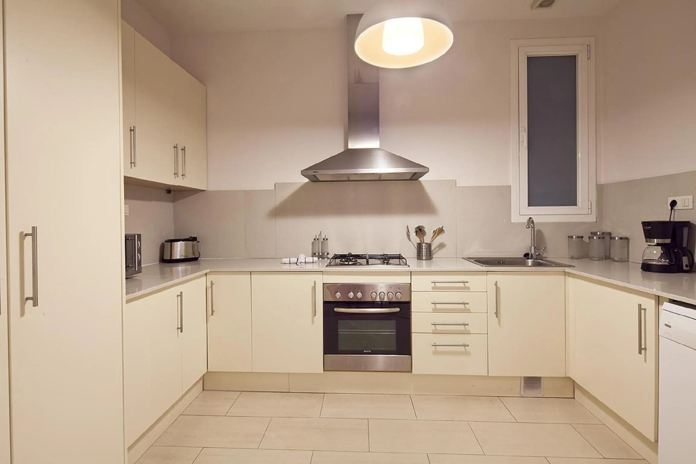 Kitchen or kitchenette in You Stylish Diagonal Apartments