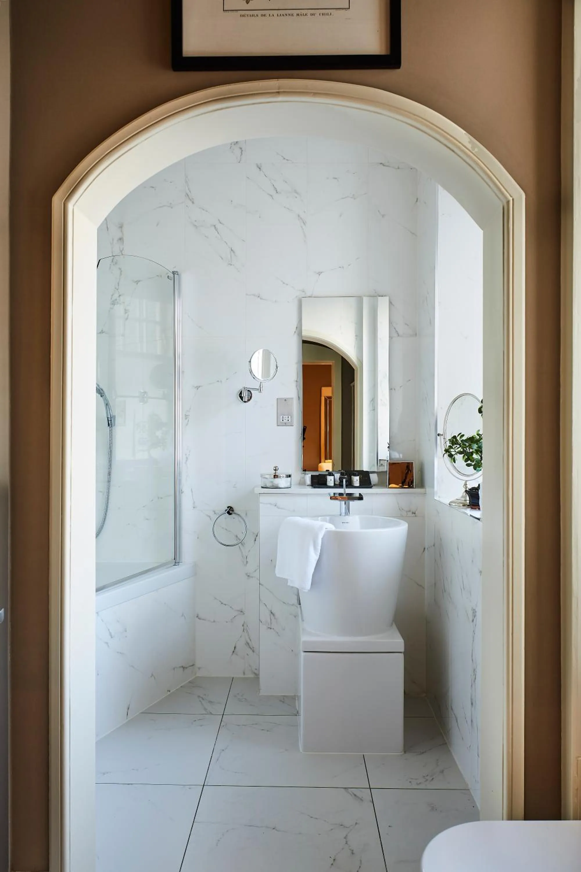 Bathroom in Cairn Lodge