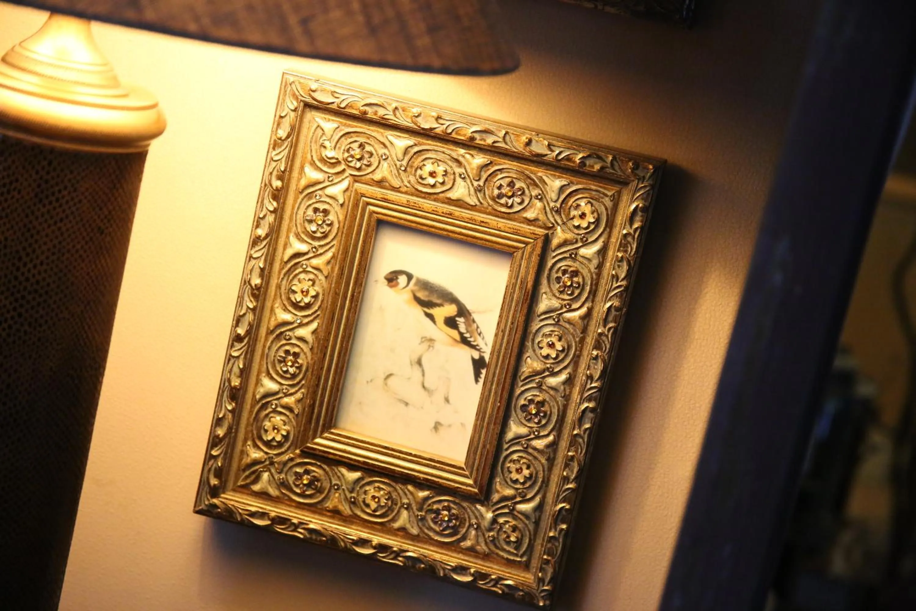 Decorative detail in Cairn Lodge