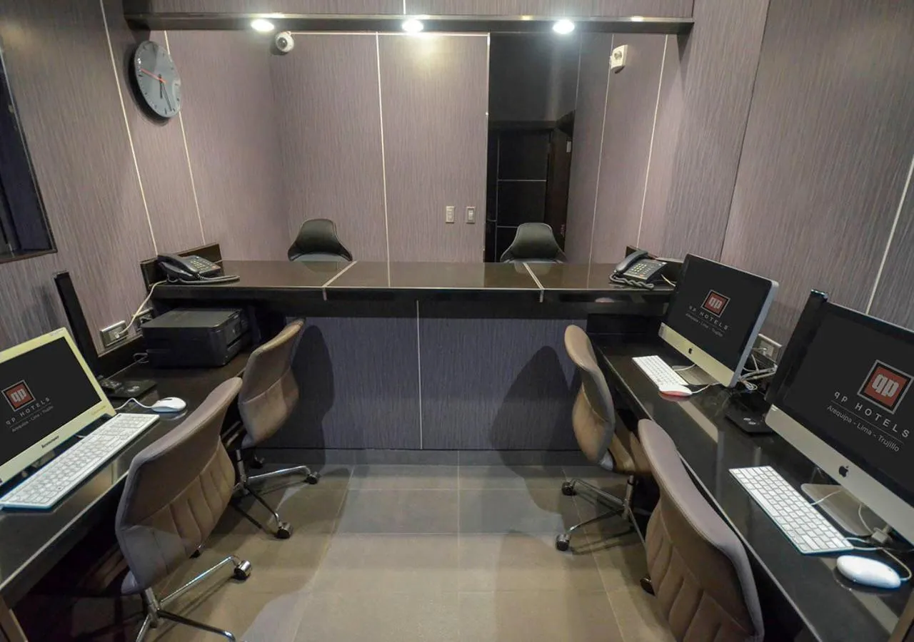 Business facilities in qp Hotels Trujillo
