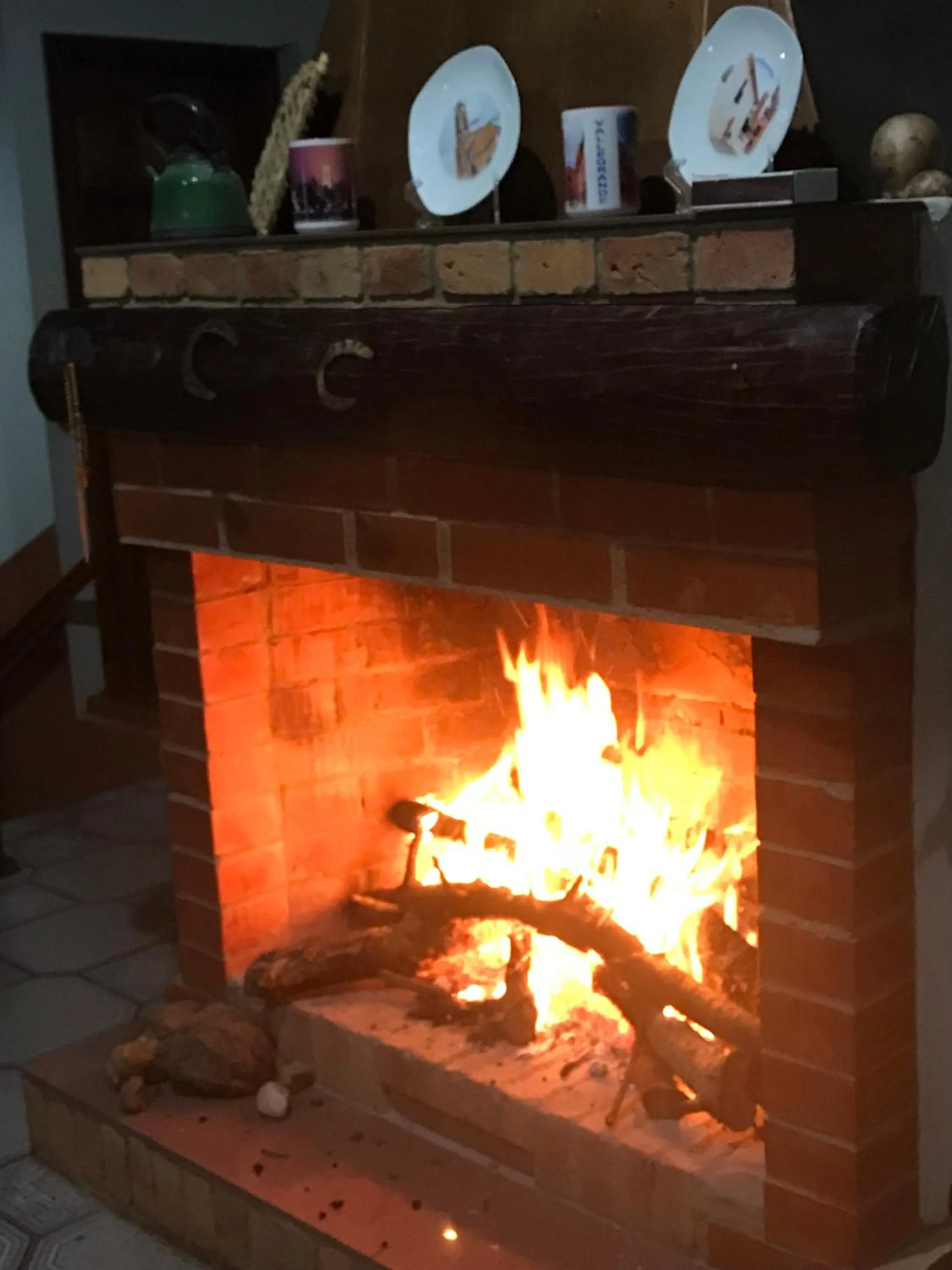 Communal lounge/ TV room in Cabaña El Mirador Vallegrande