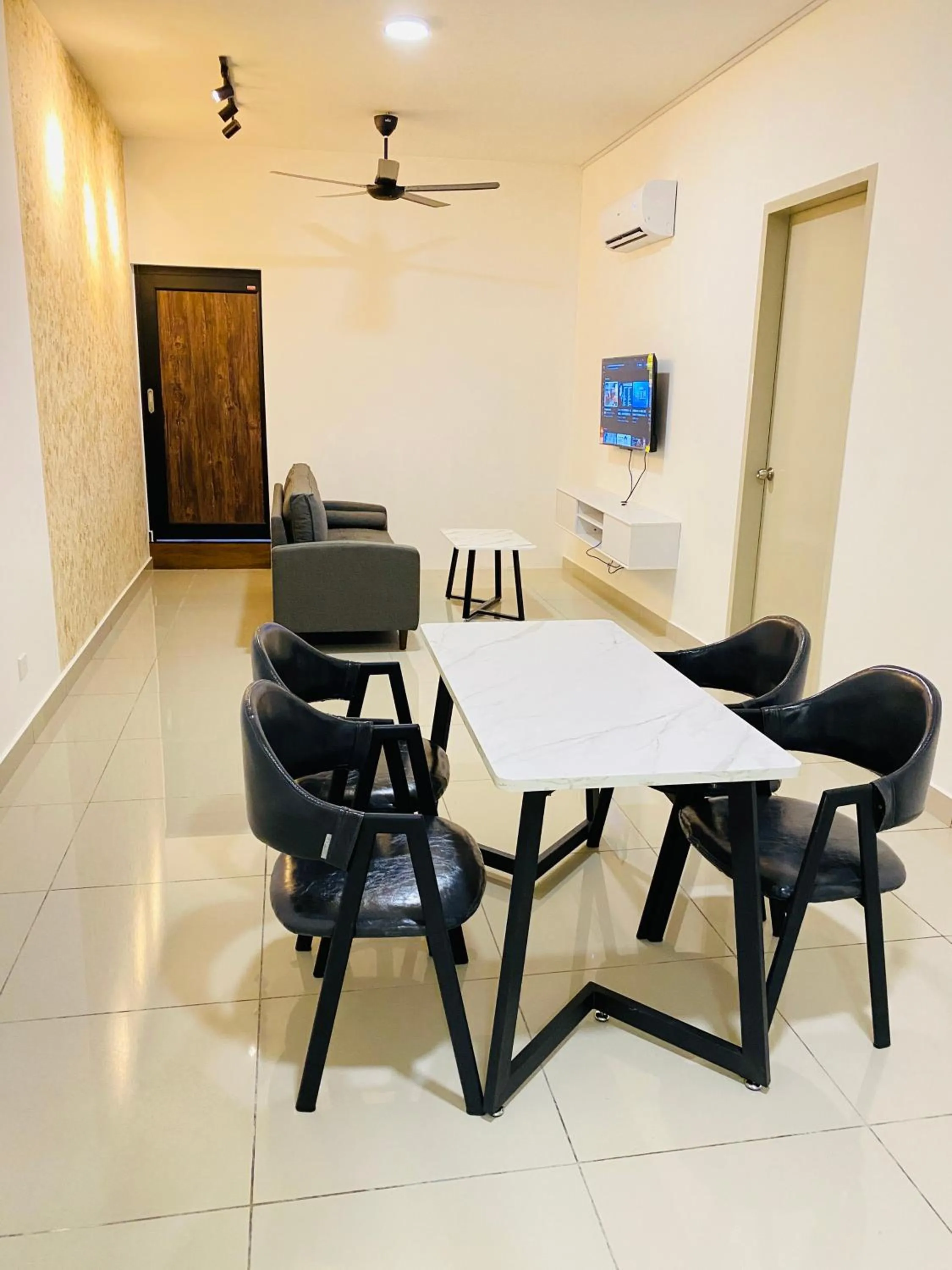 Living room in Bali Mutiara By DKK HOMESTAY Malacca