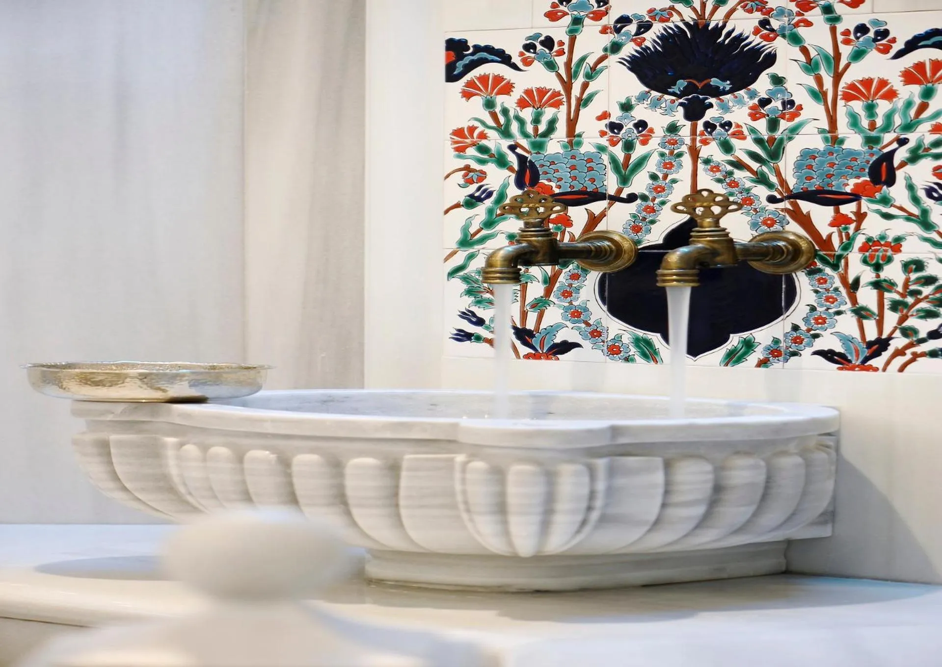 Public Bath in Crowne Plaza Bursa Convention Center & Thermal Spa by IHG