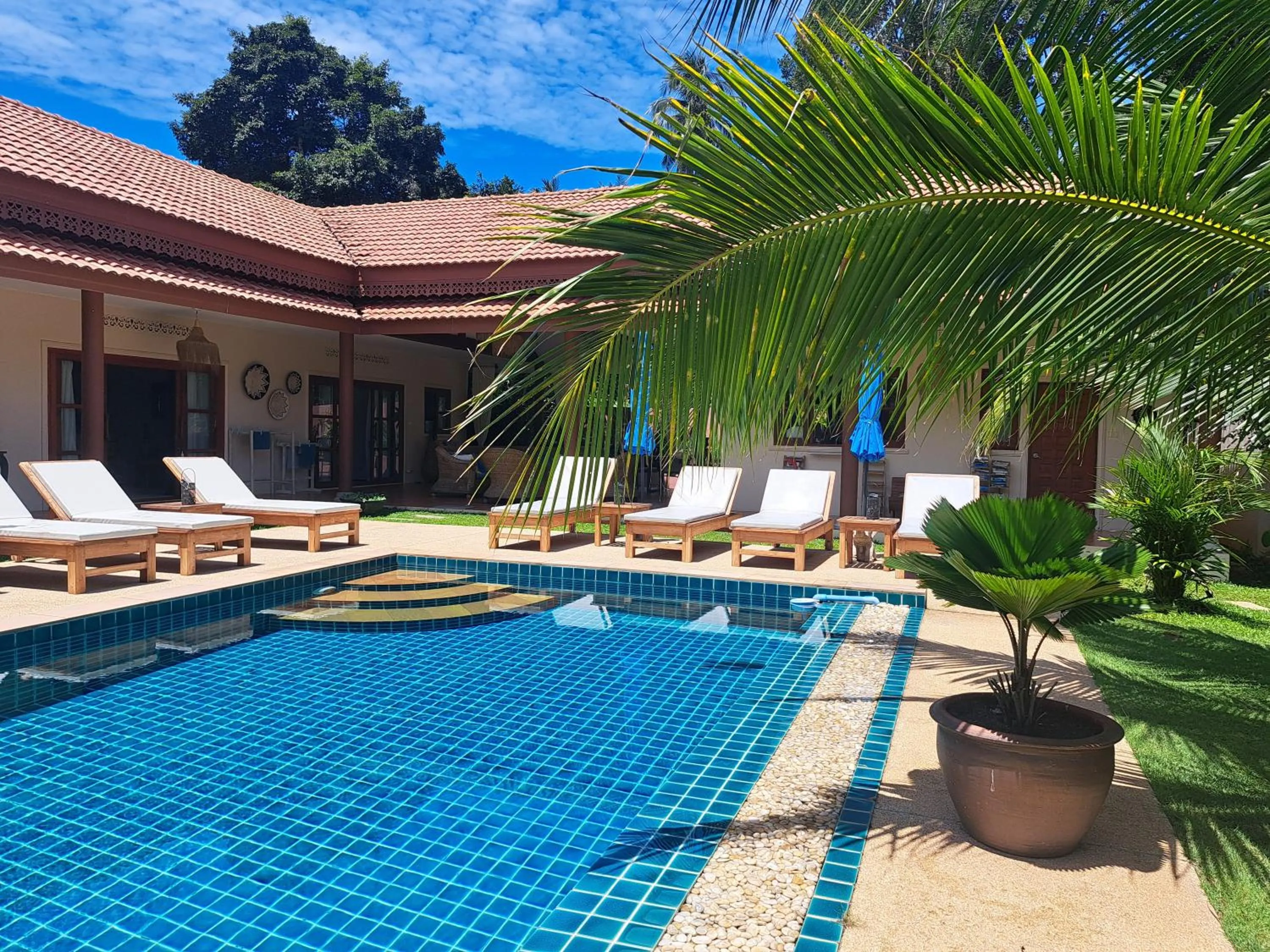 Laura's Guest House-adult only-