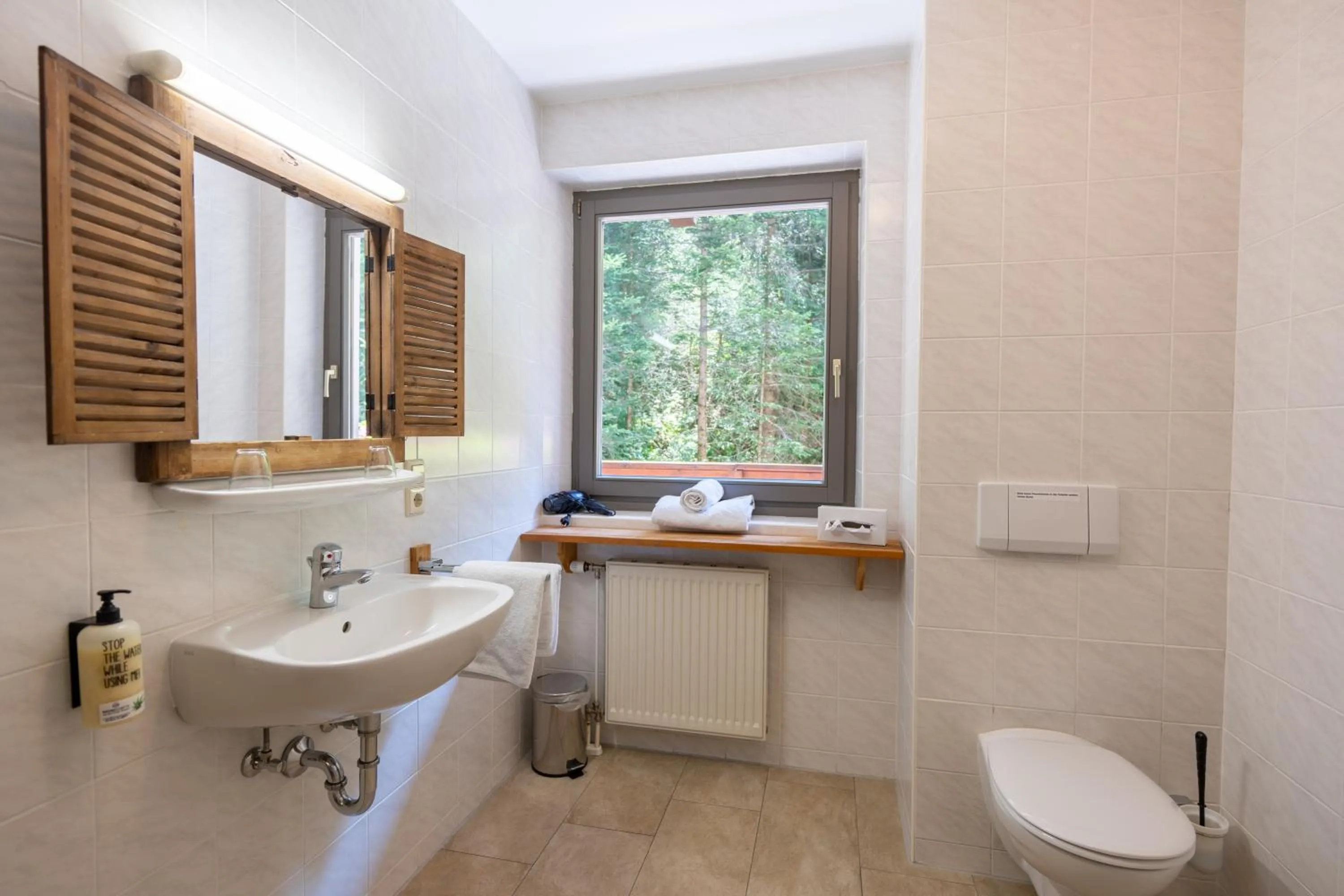 Toilet in Heimat - Das Natur Resort