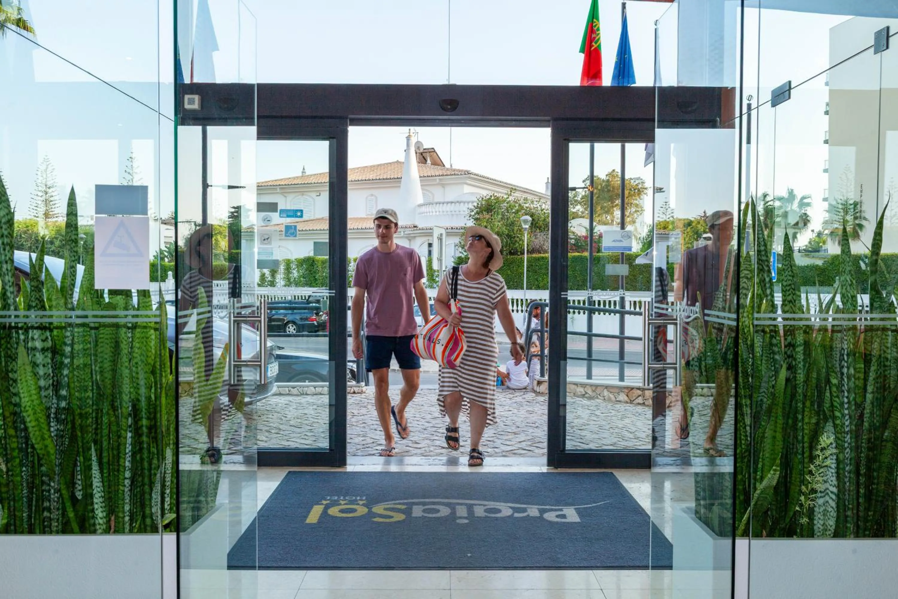 Lobby or reception in Hotel Praia Sol