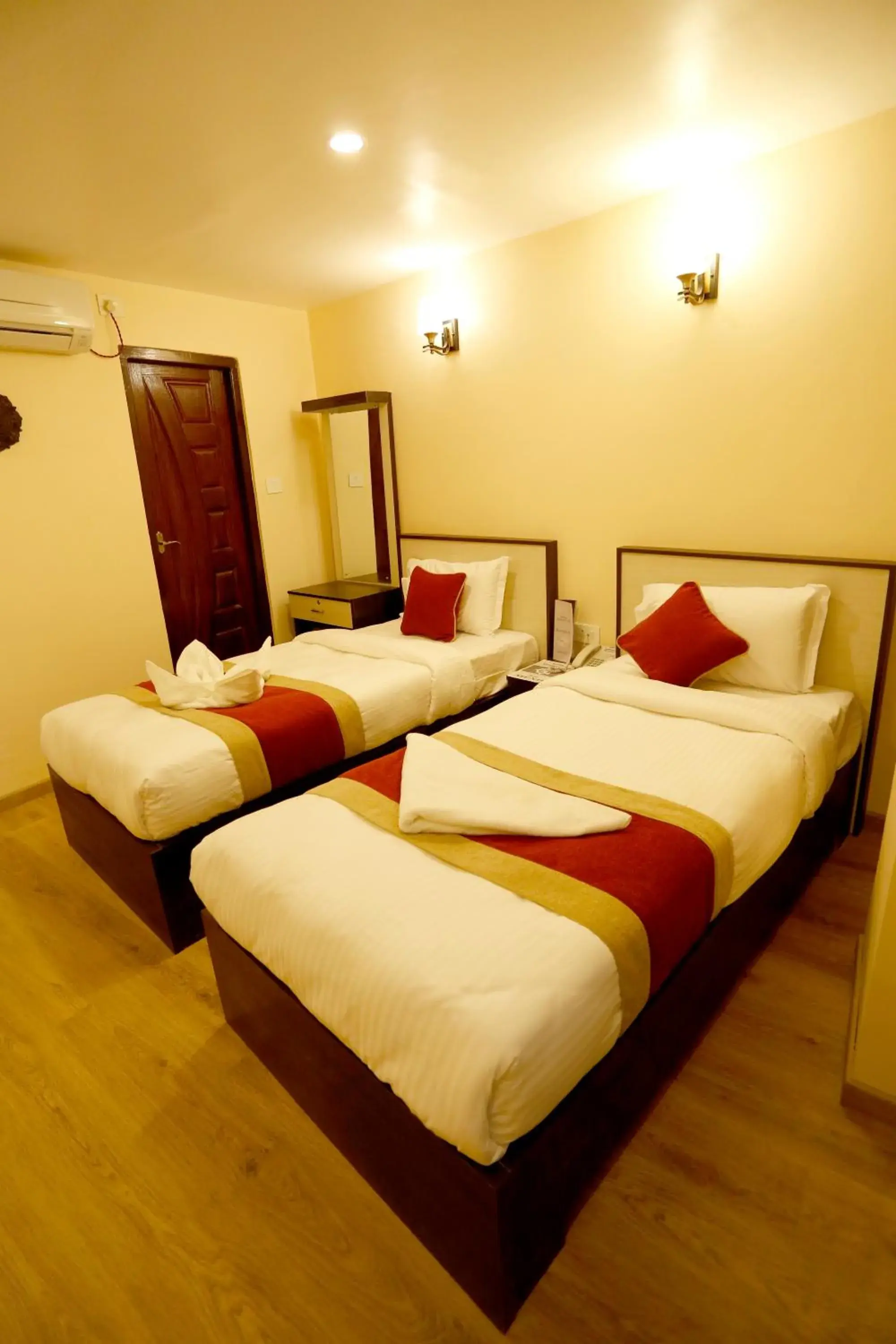 Deluxe Twin Room in Hotel Readers Inn Pvt.Ltd Deluxe Twin Room in Hotel Readers Inn Pvt.Ltd